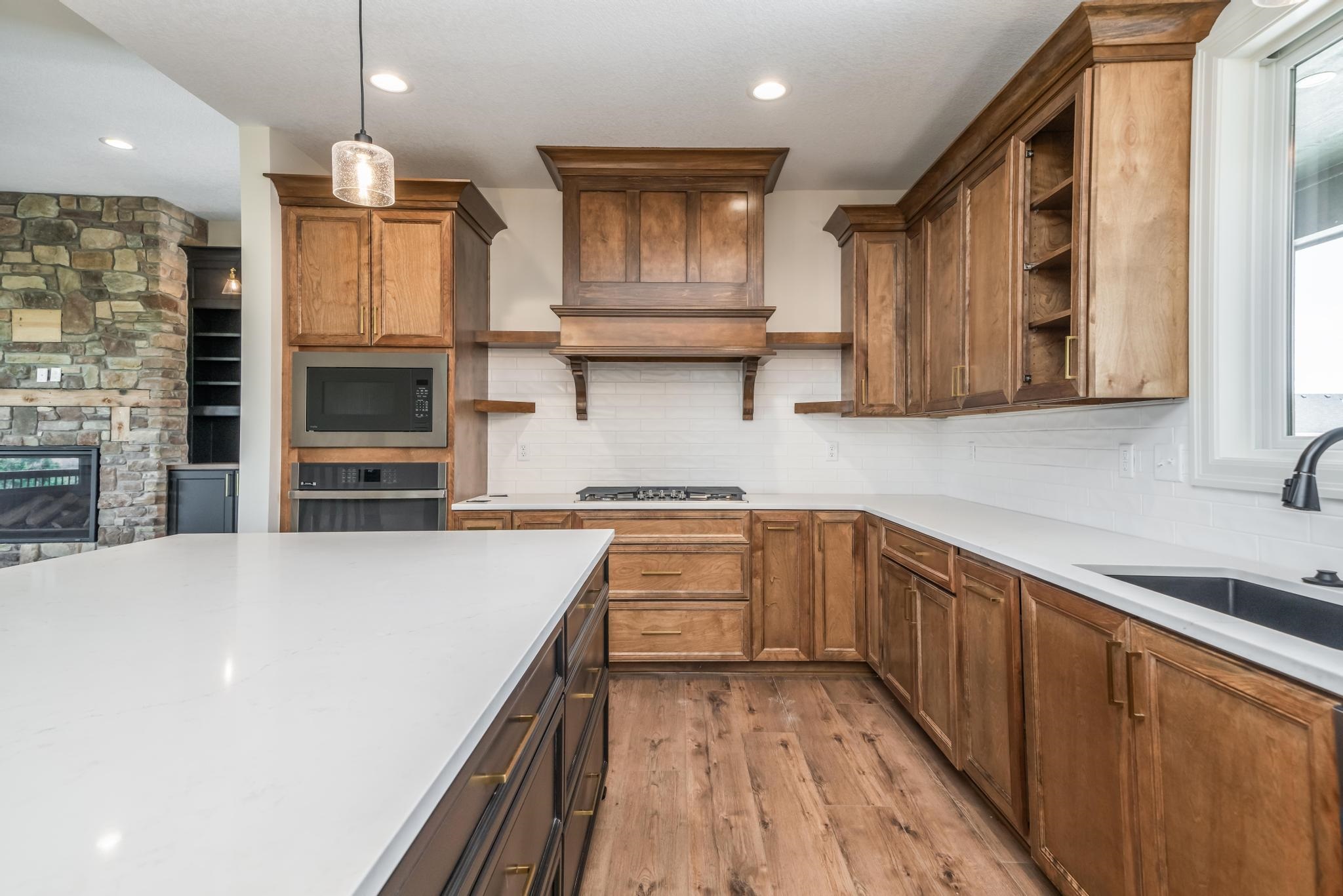 5101 Shoreside Ct Property Photo 13