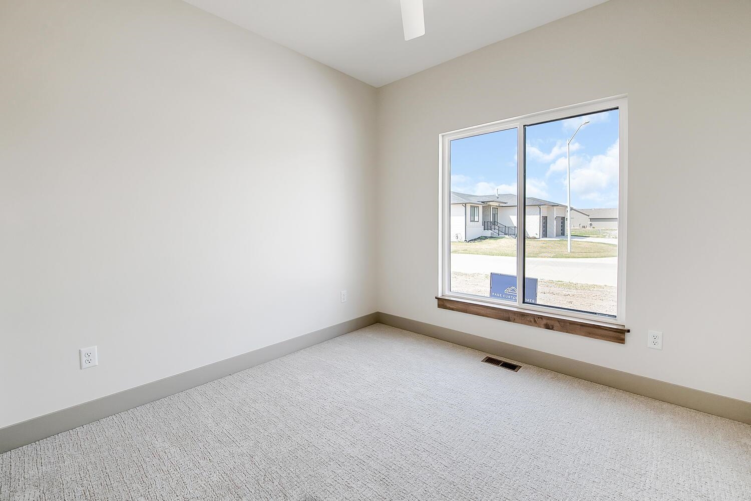 8381 E Summerside Pl Property Photo 20