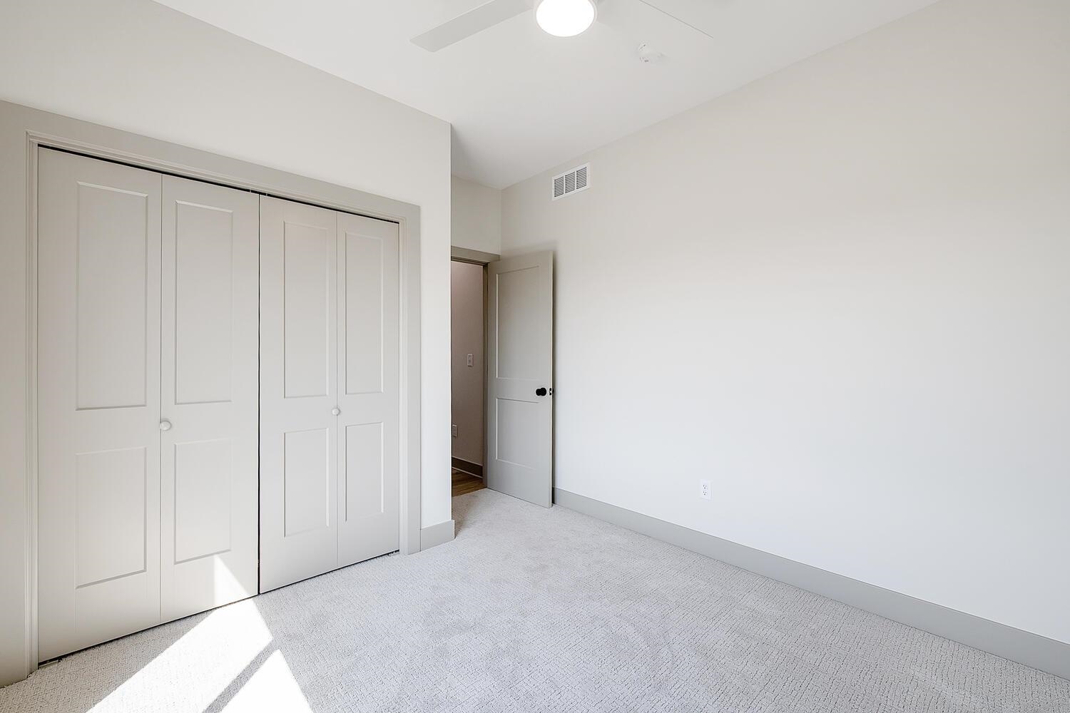 8381 E Summerside Pl Property Photo 22