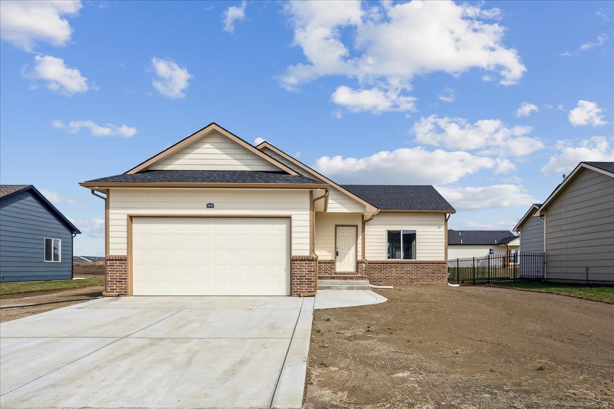 8998 E Summerside Pl Property Photo
