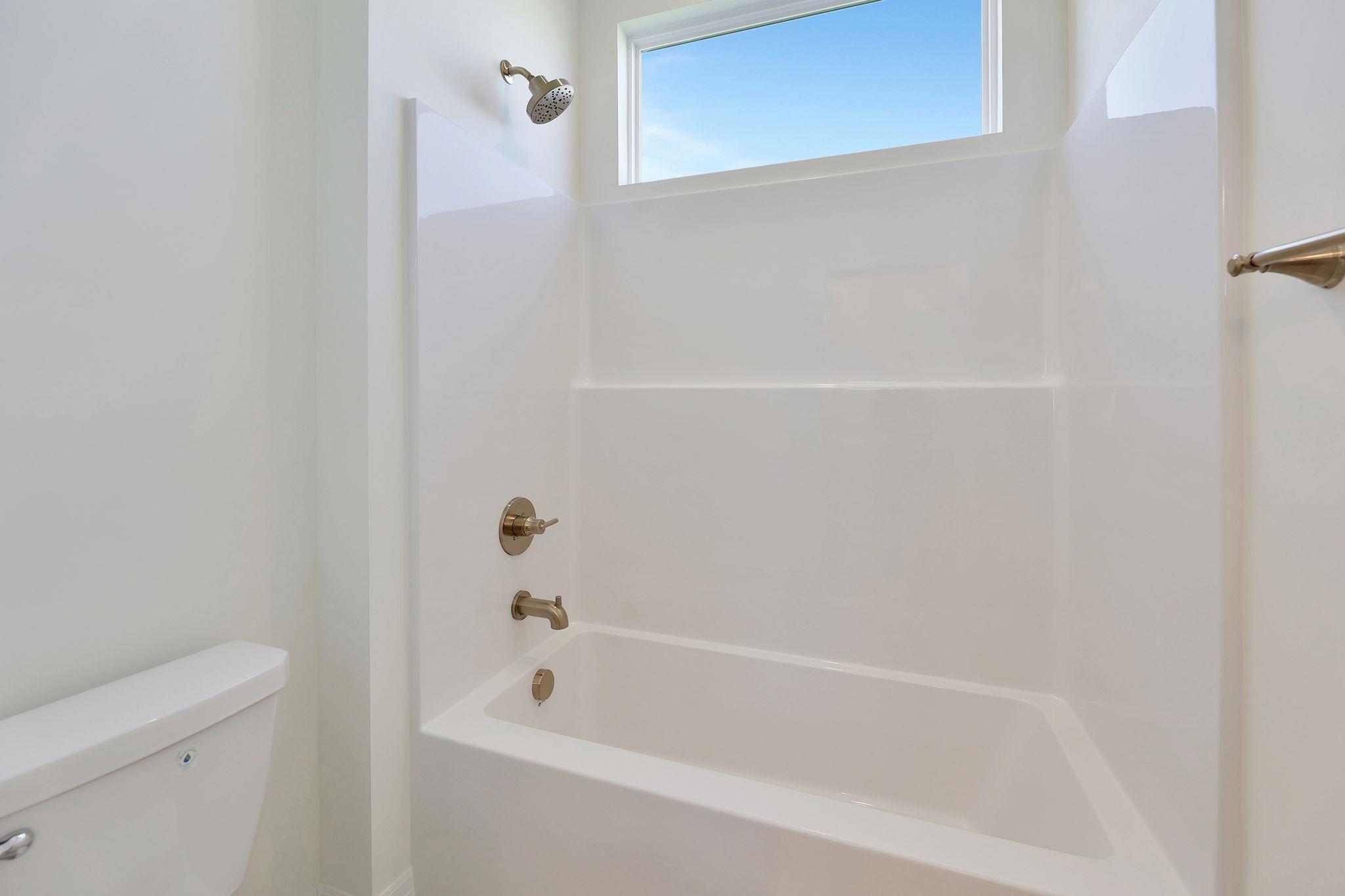 826 N Speyside Cir Property Photo 7