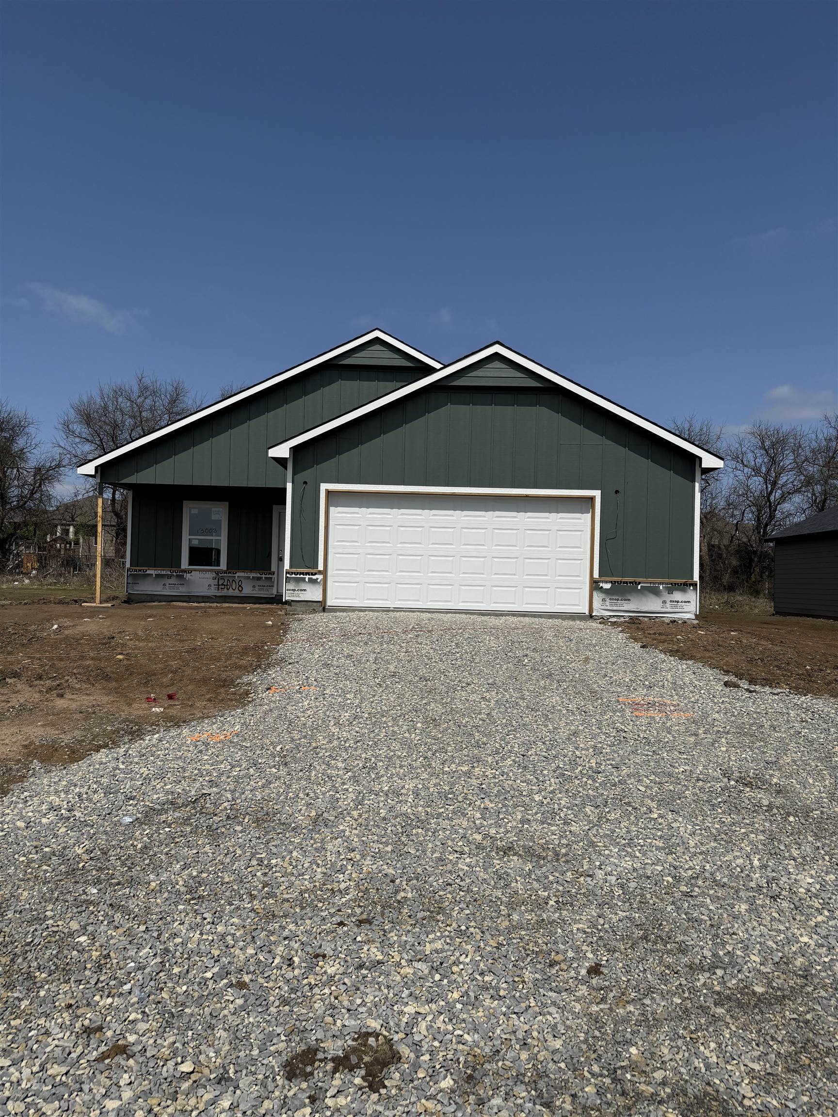 13008 E Spring Valley St Property Photo