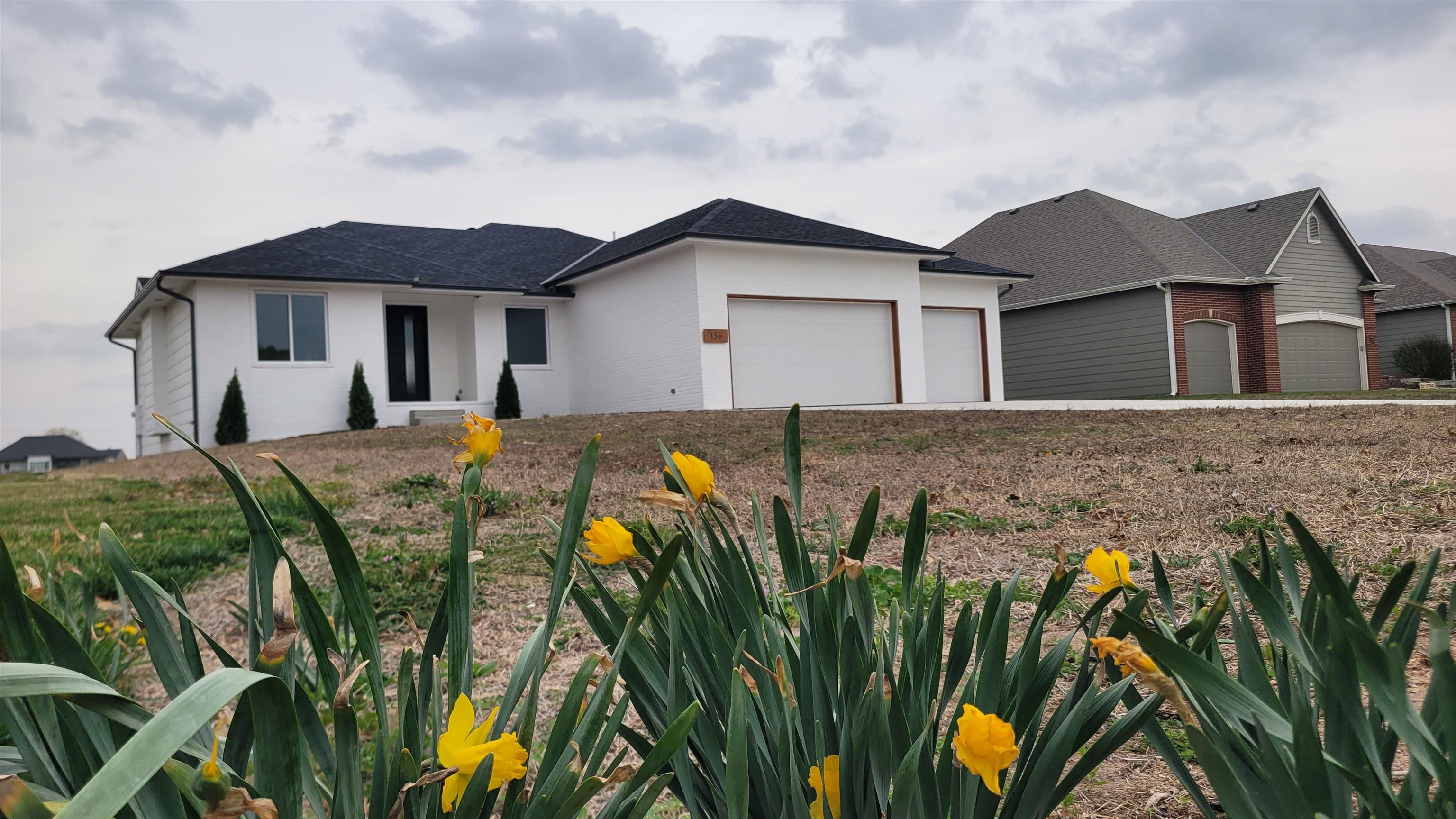 156 S Blue Bells Cir Property Photo