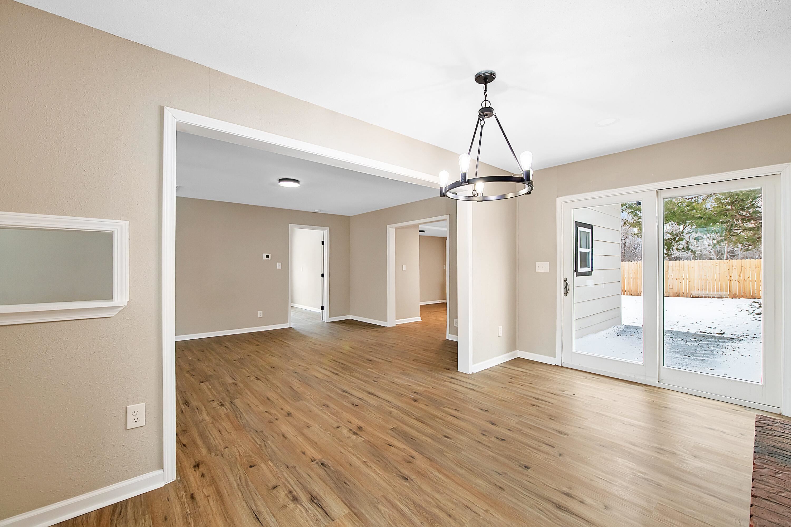 318 S Cranmer St Property Photo 18