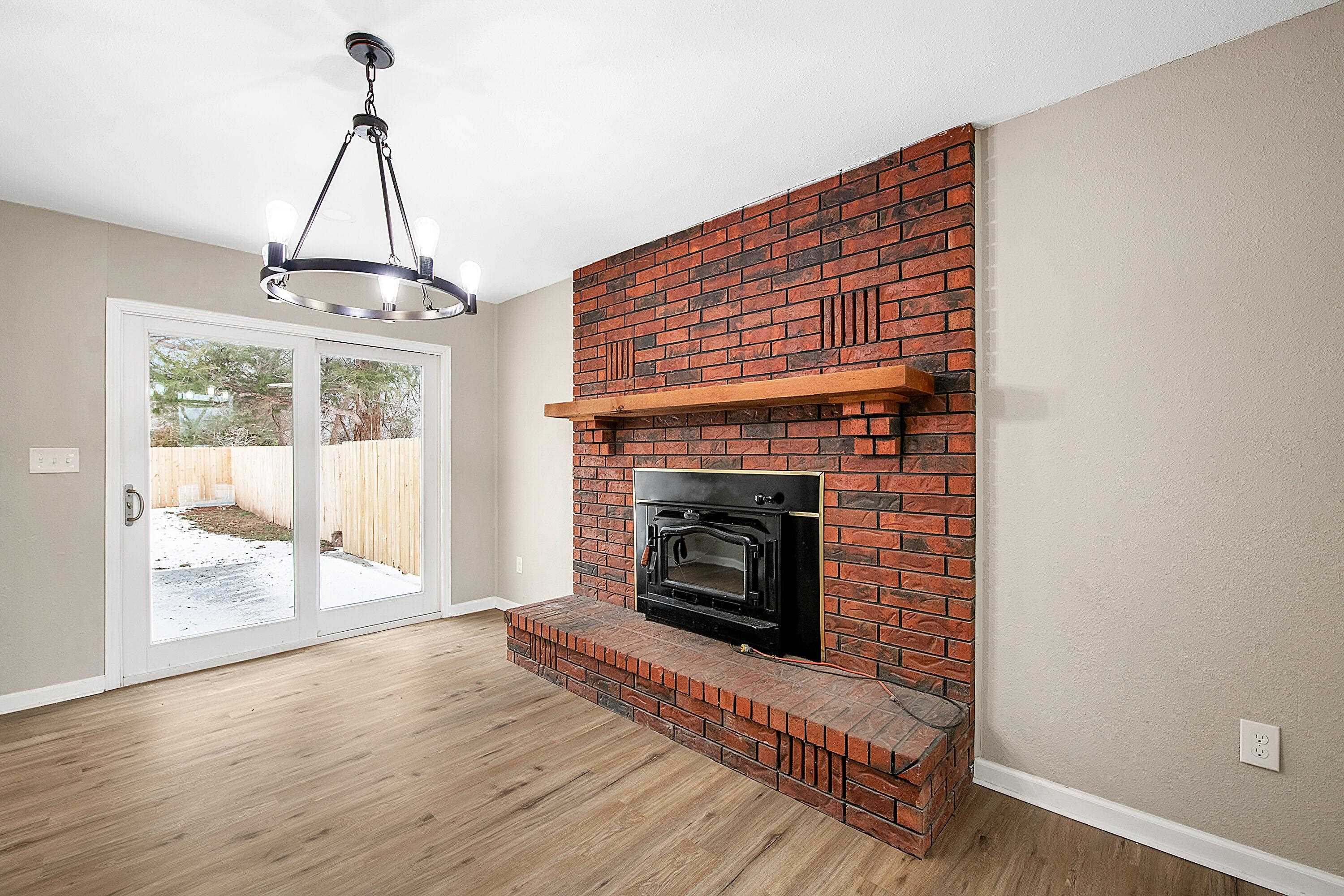 318 S Cranmer St Property Photo 19