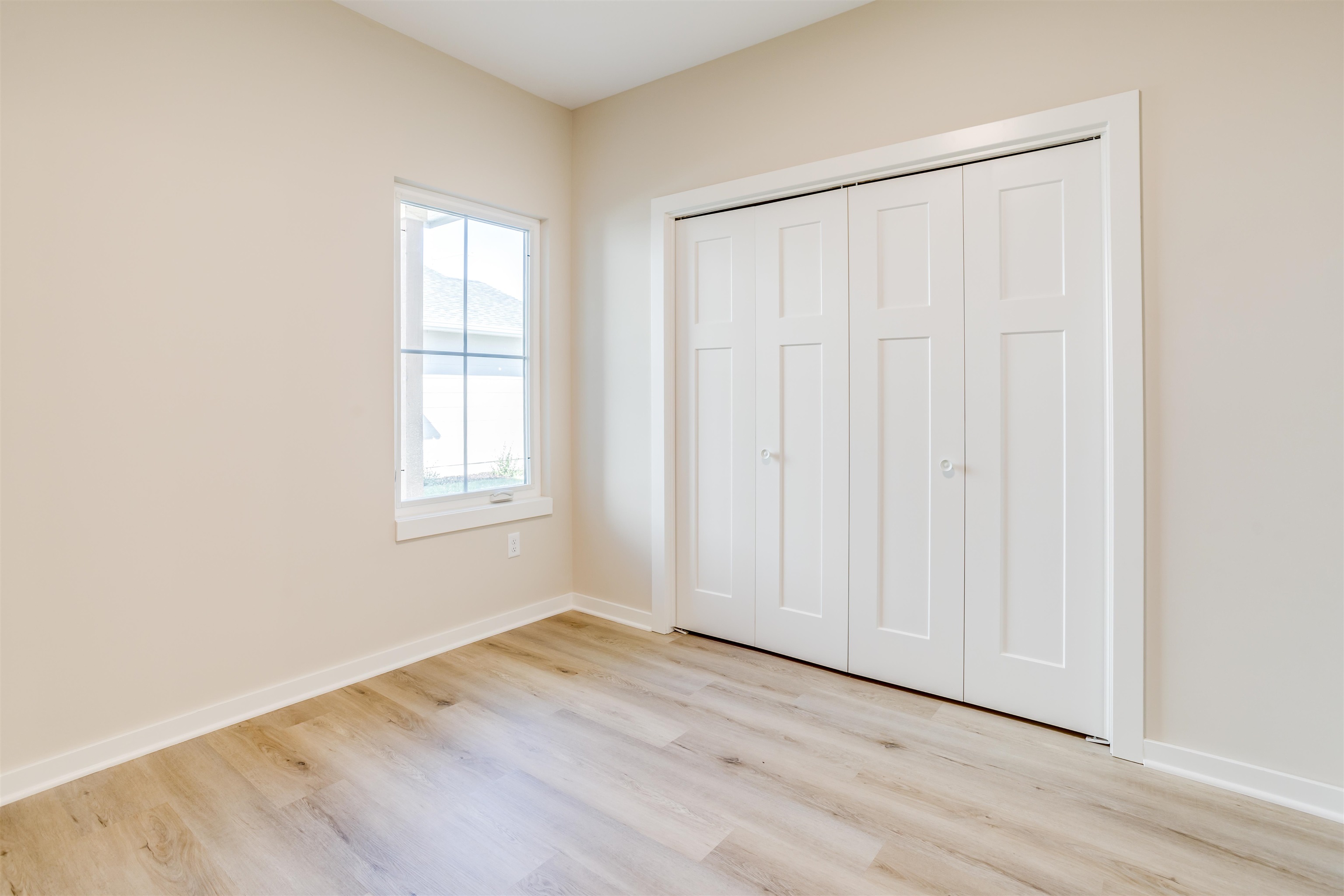 12099 W Swift Fox St Property Photo 6