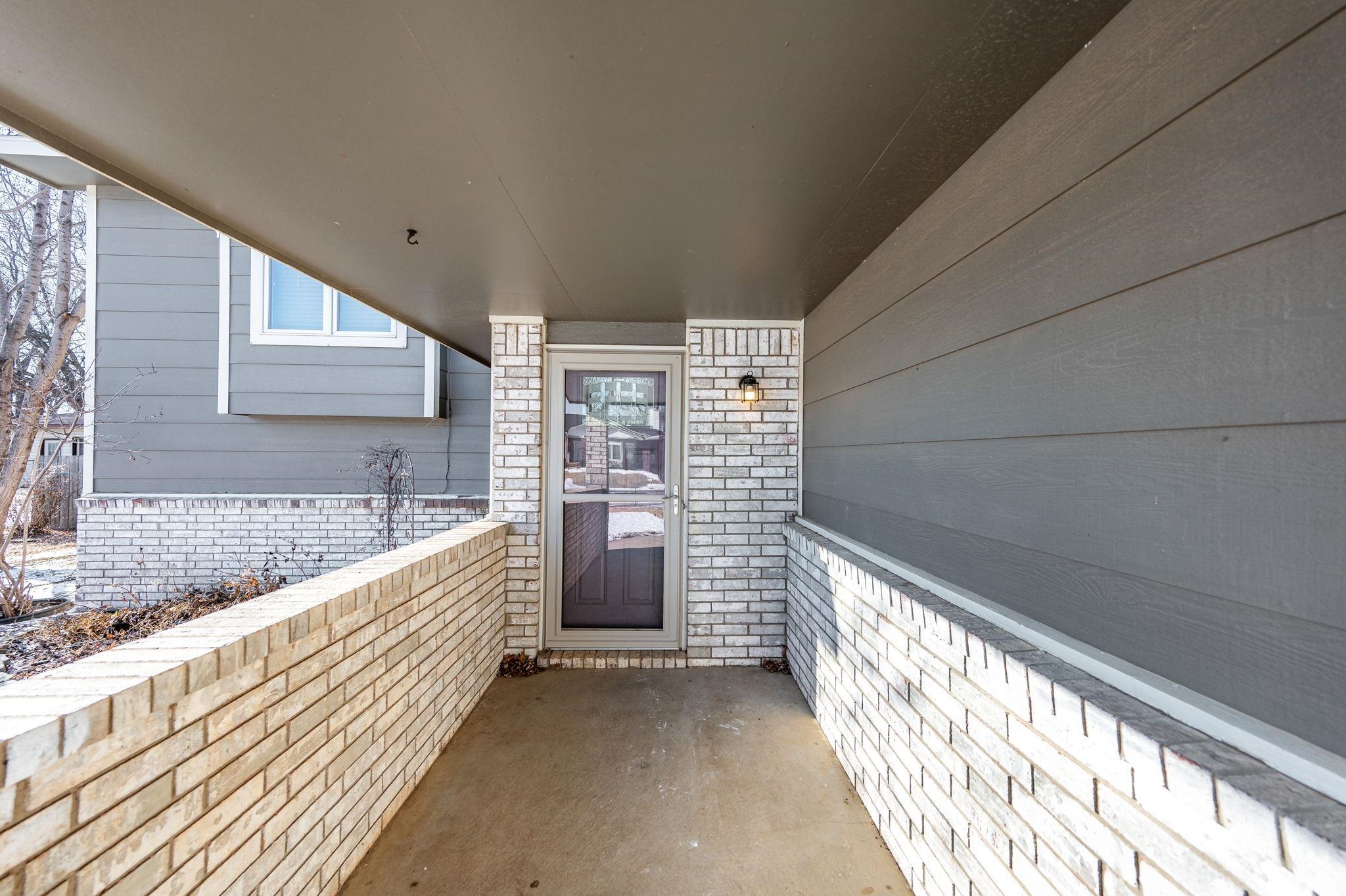 410 N Huntington Rd Property Photo 4