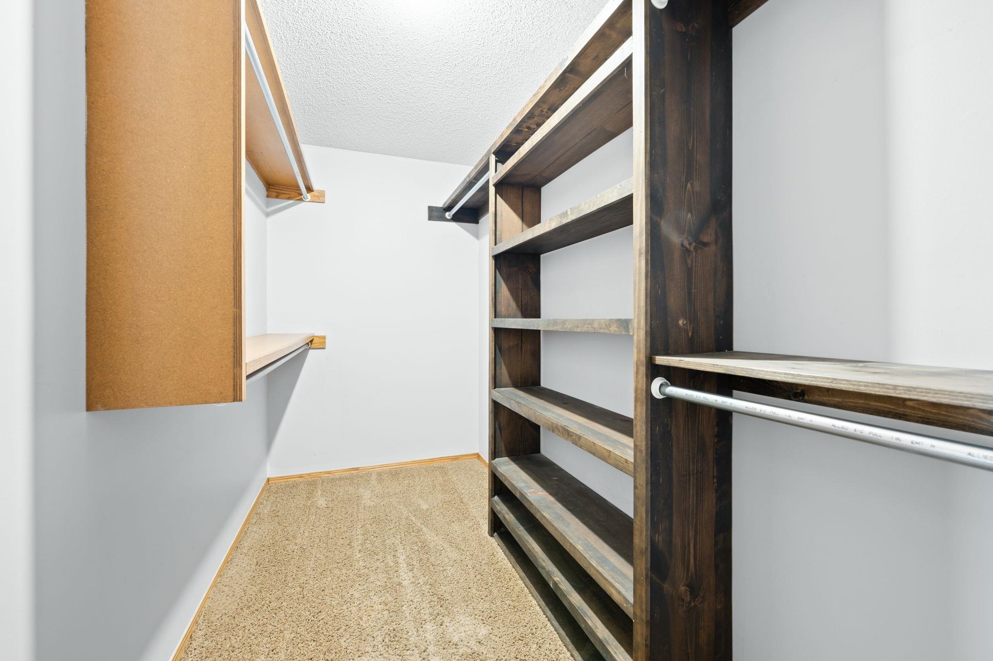 410 N Huntington Rd Property Photo 15