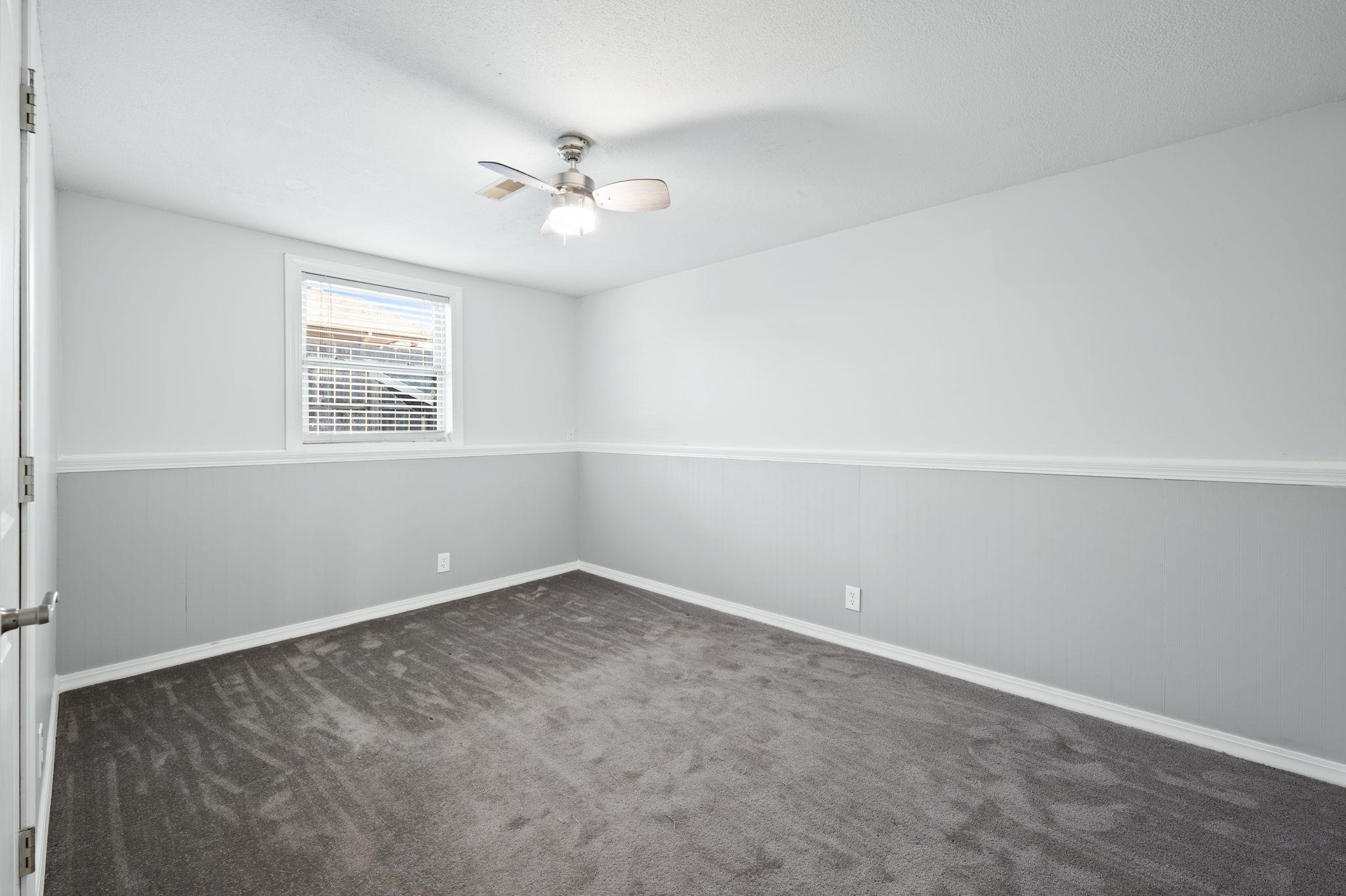 410 N Huntington Rd Property Photo 22
