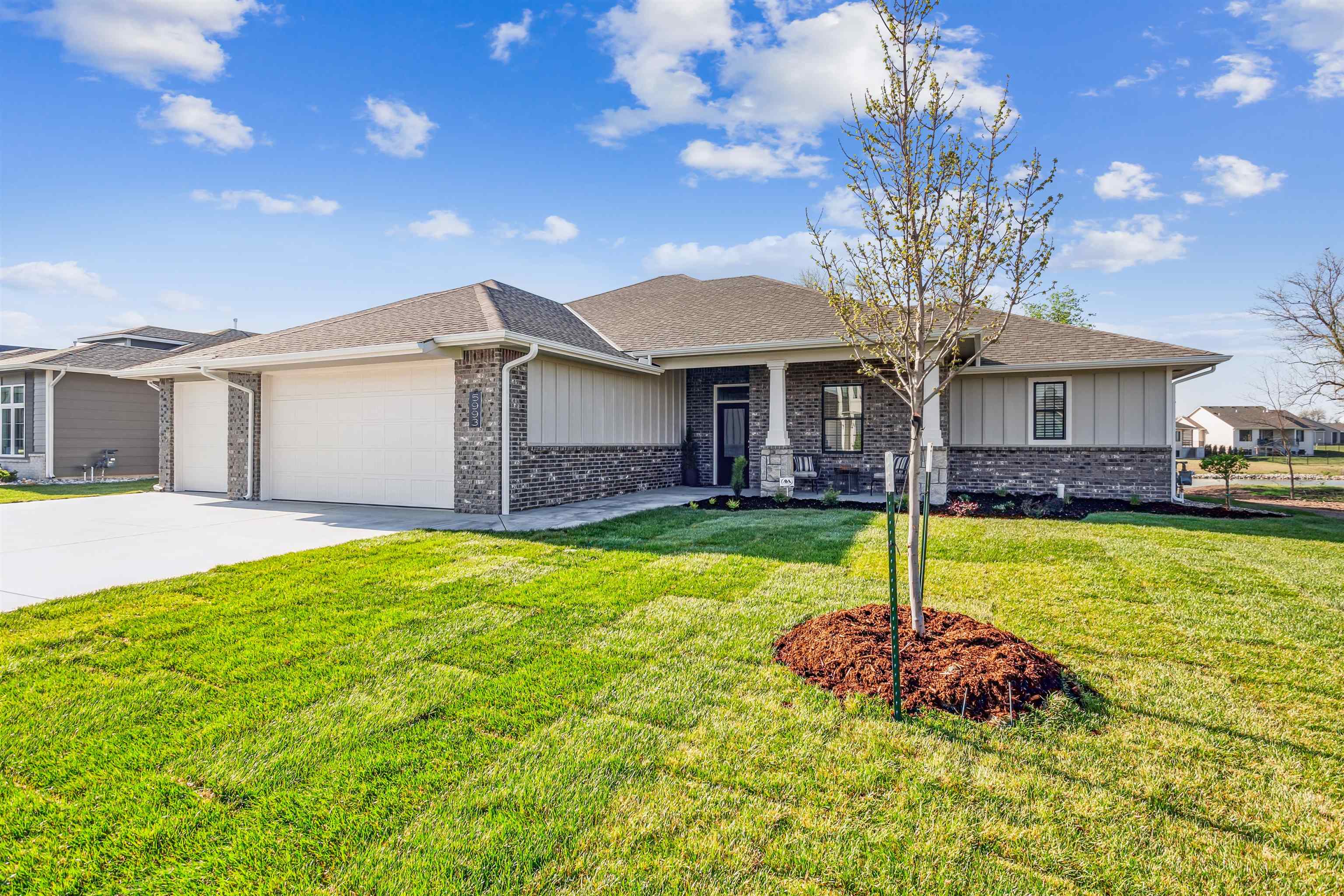 5993 Forbes Ct Property Photo 1