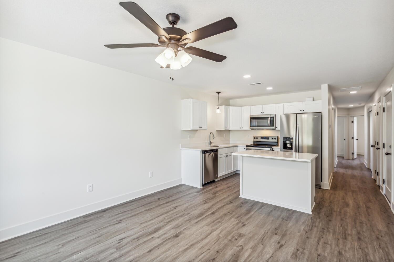 178 N Indian Lakes Dr Property Photo 4