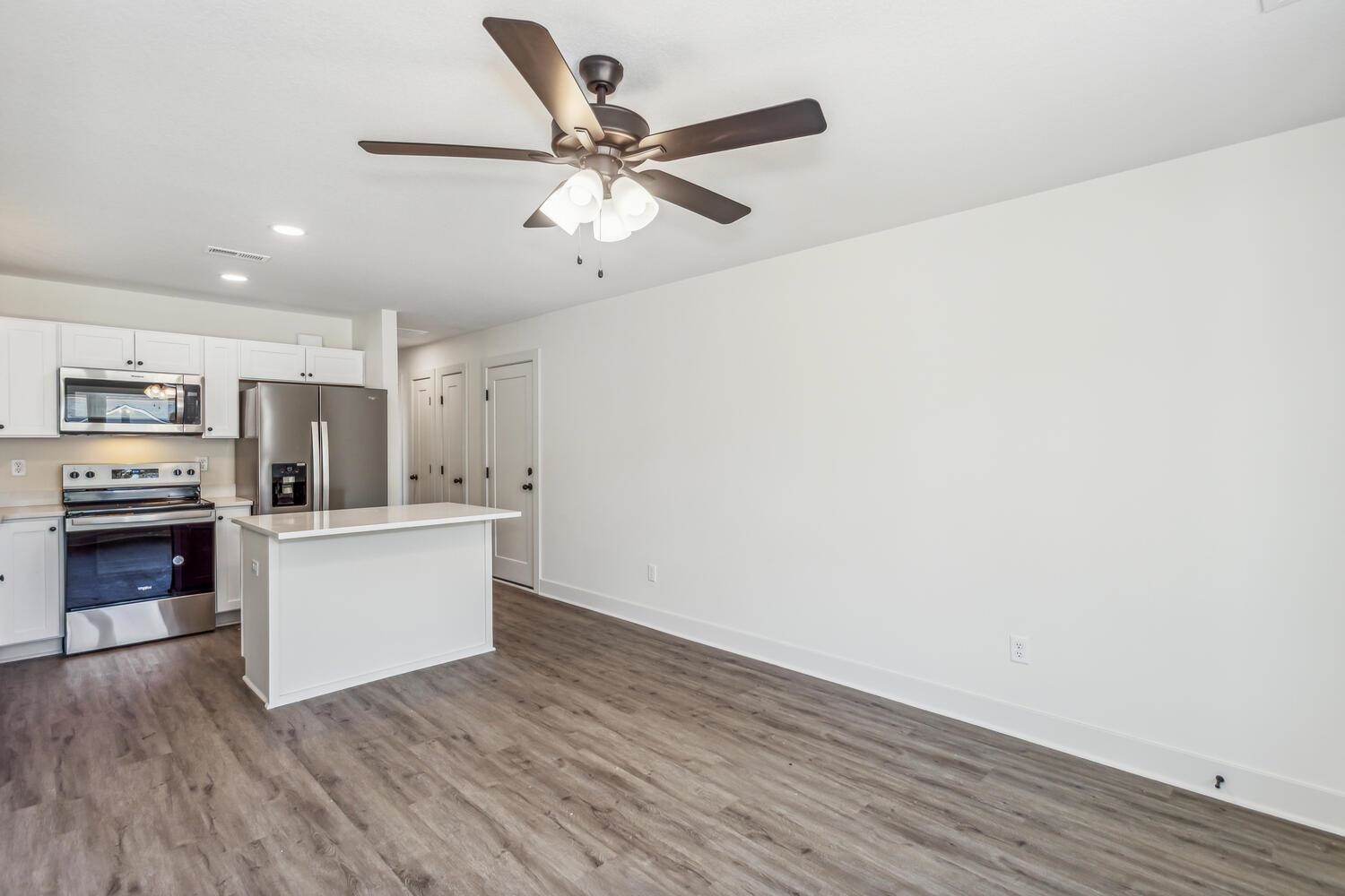 178 N Indian Lakes Dr Property Photo 6