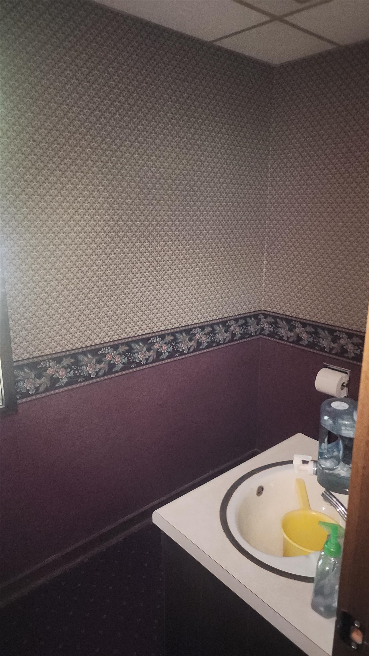 504 N Poplar St Property Photo 5