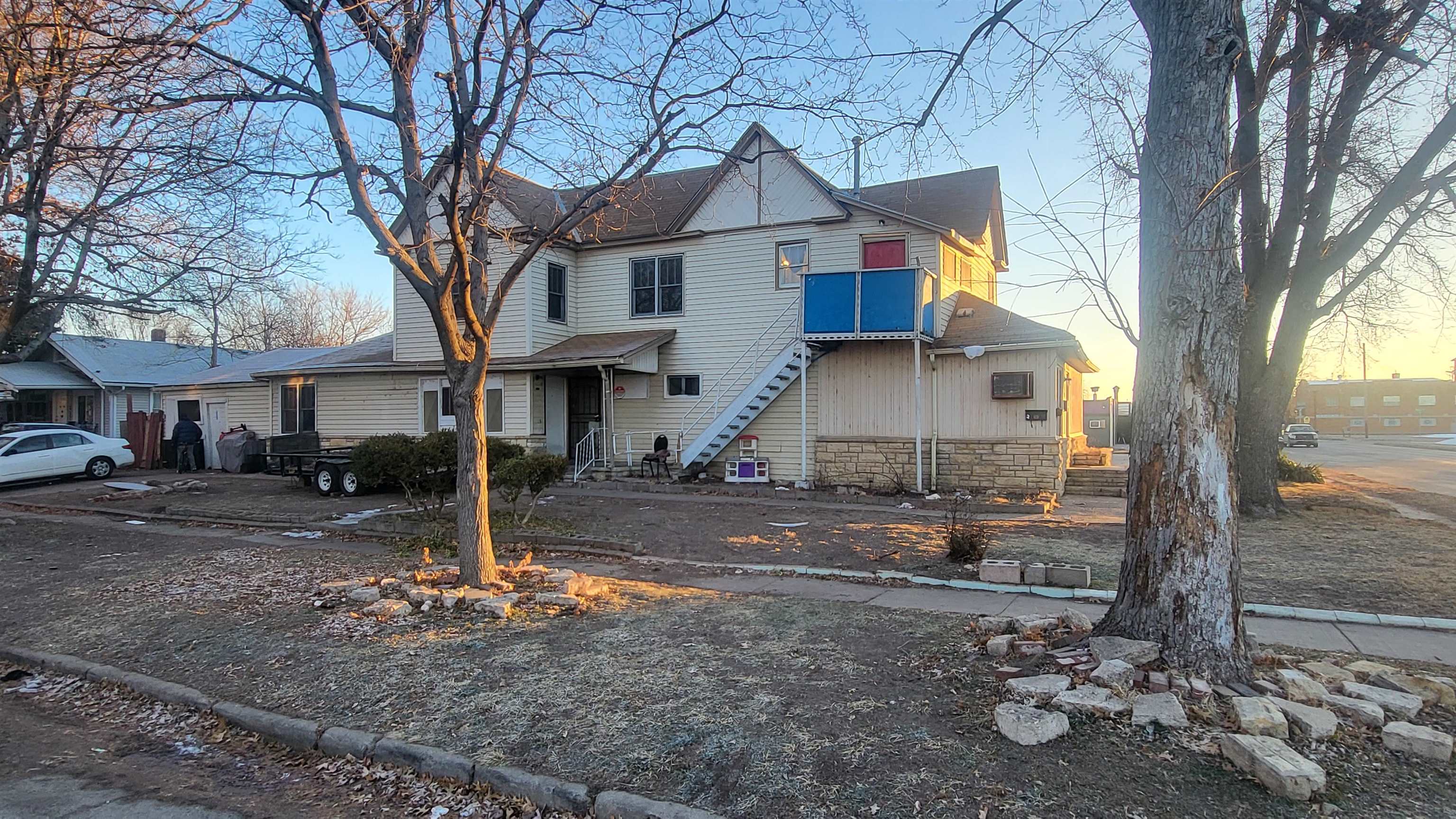 220 W Harry Property Photo 3