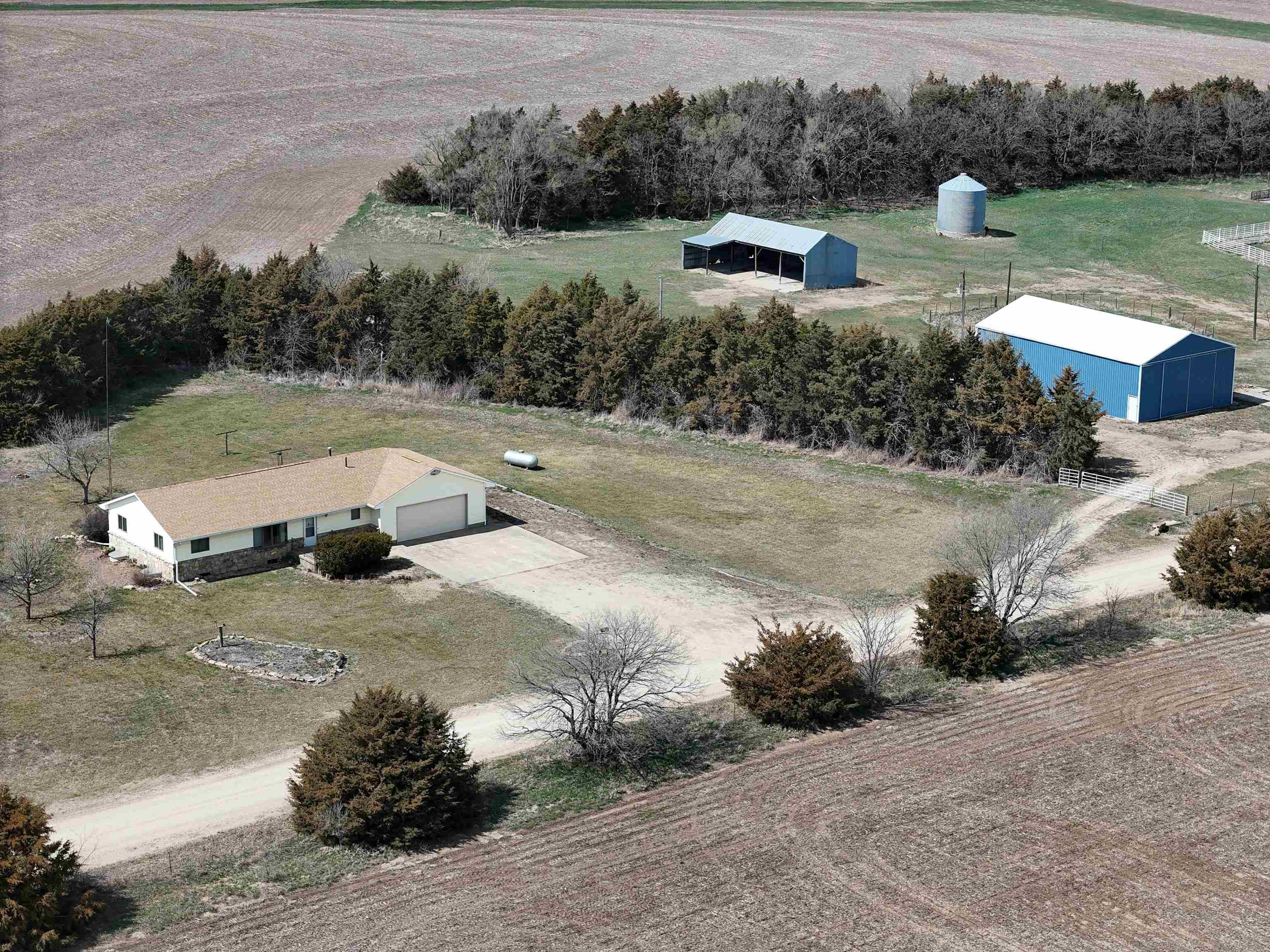 15675 Lasita Rd Property Photo