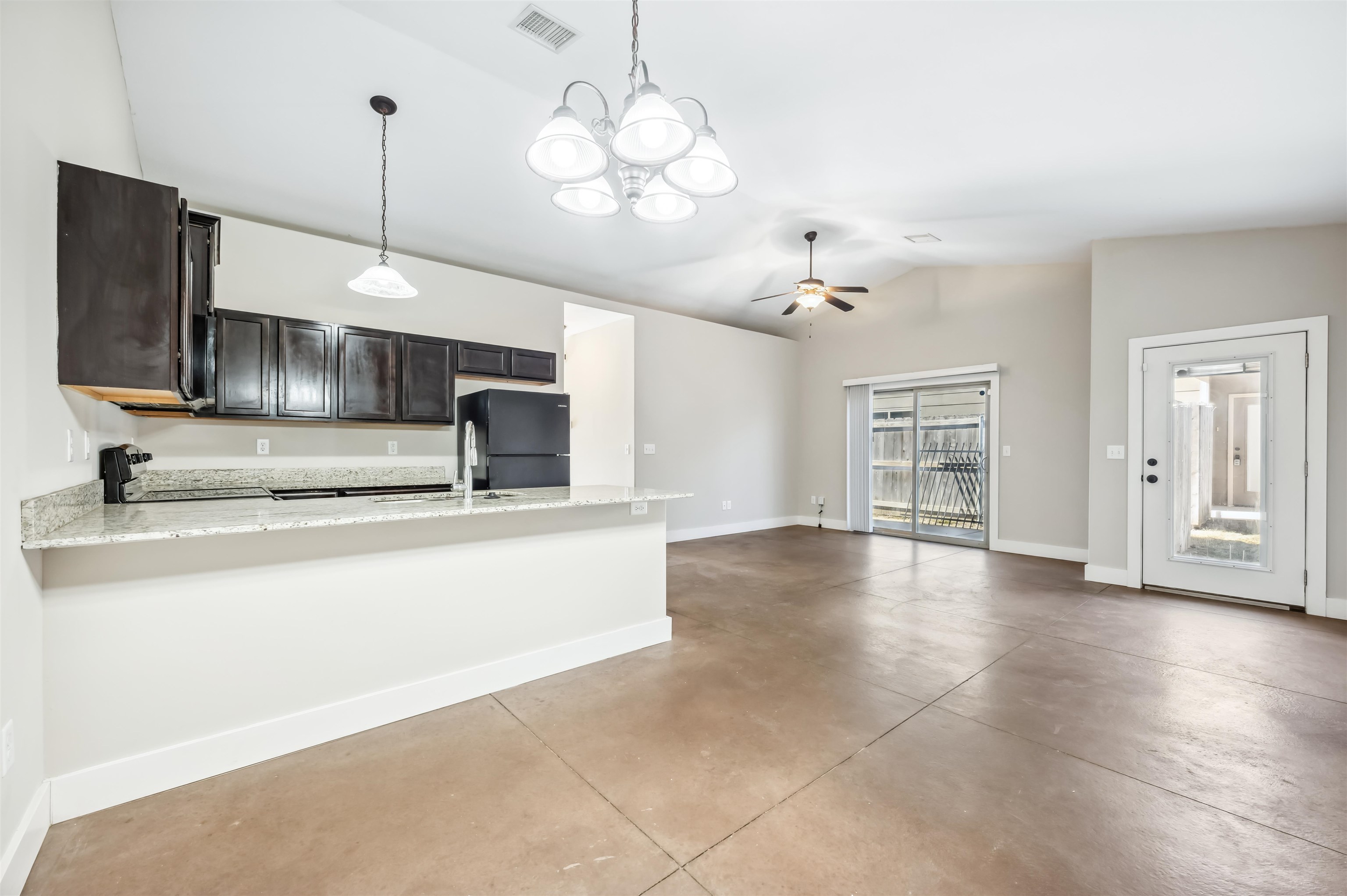 3512 E Sunflower Dr Property Photo 5