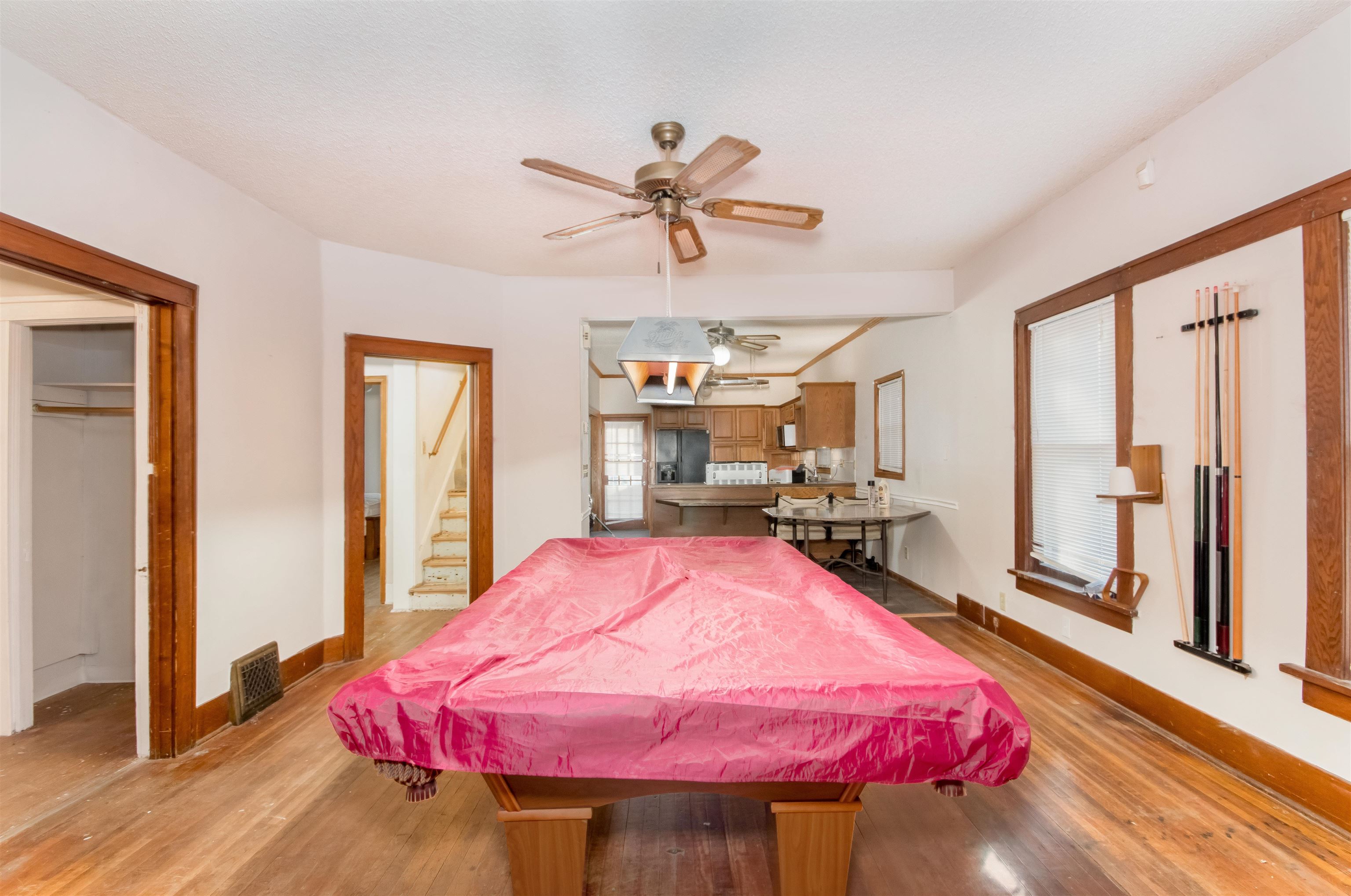 222 N Lorraine Ave Property Photo 5