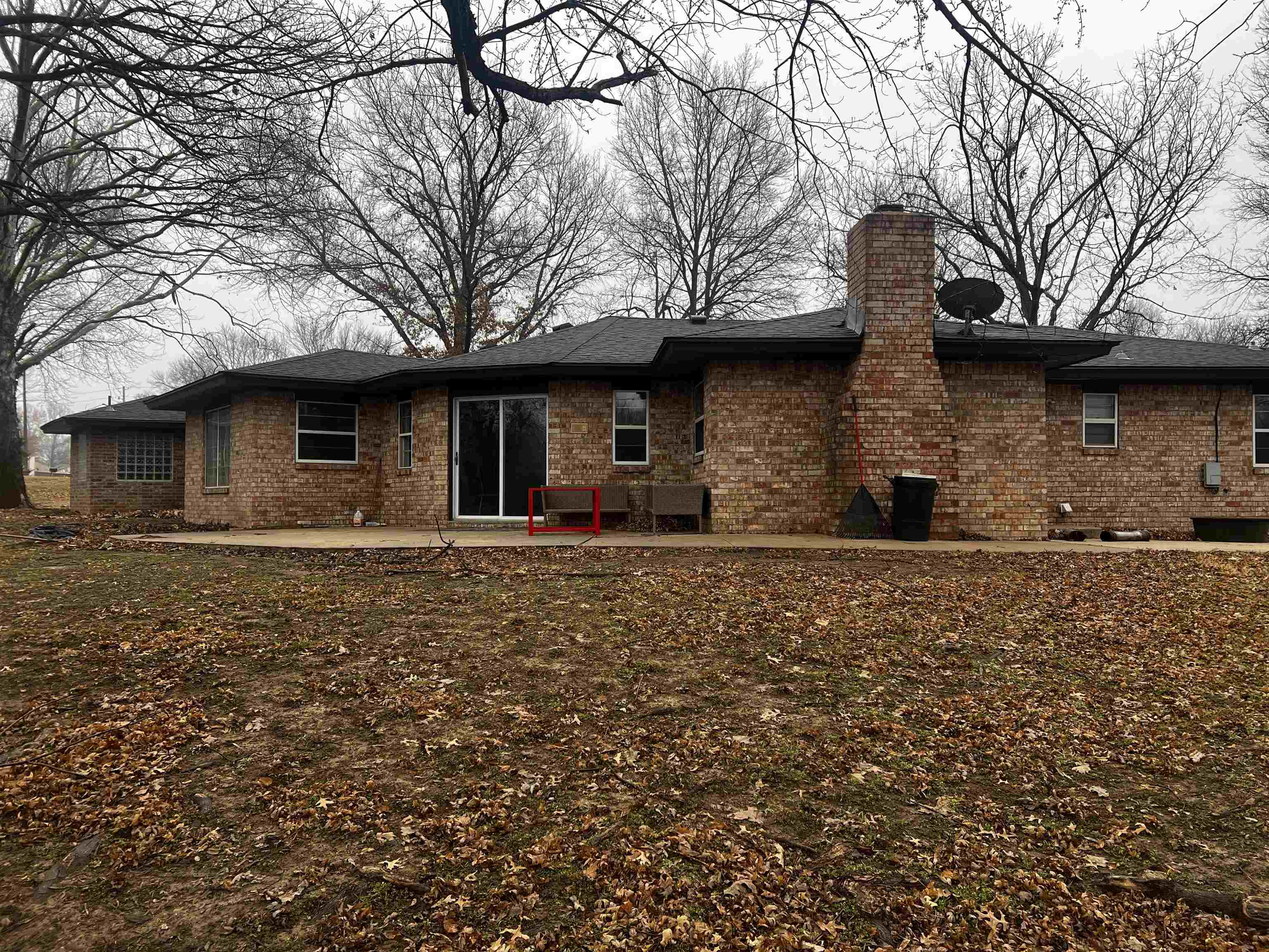 1720 E Madison Property Photo 2