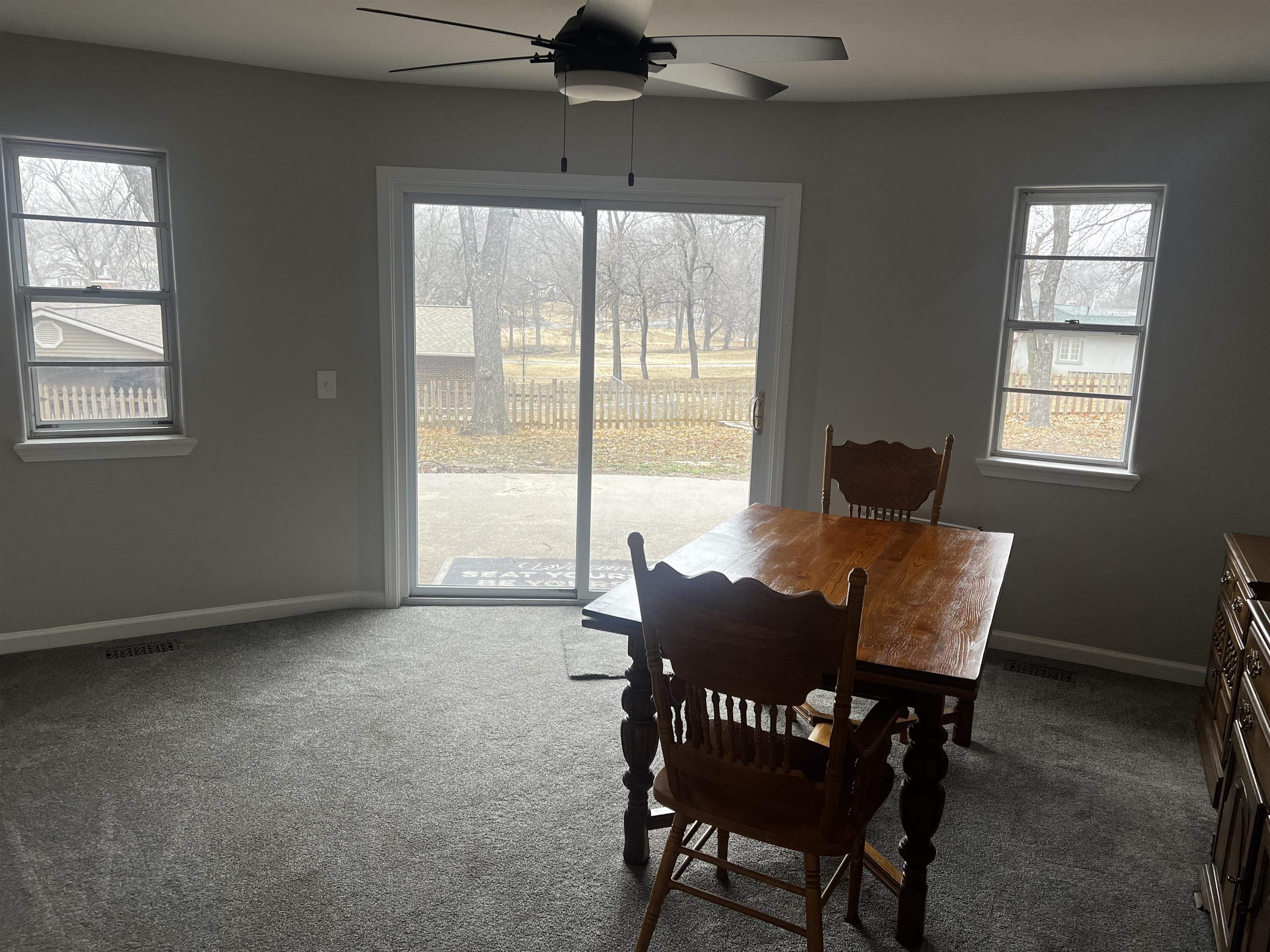 1720 E Madison Property Photo 5