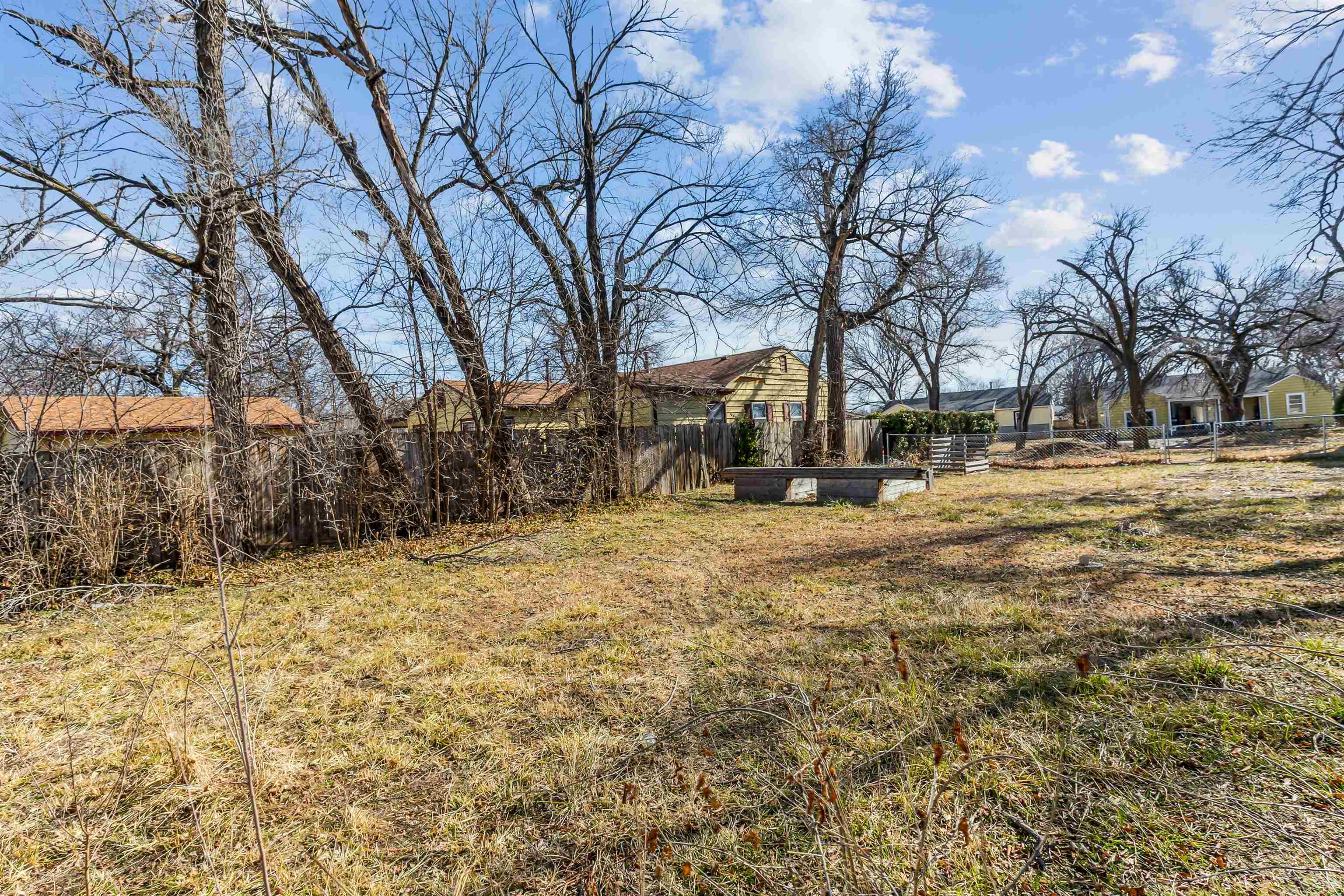 2700 Block E Ethel Property Photo 14