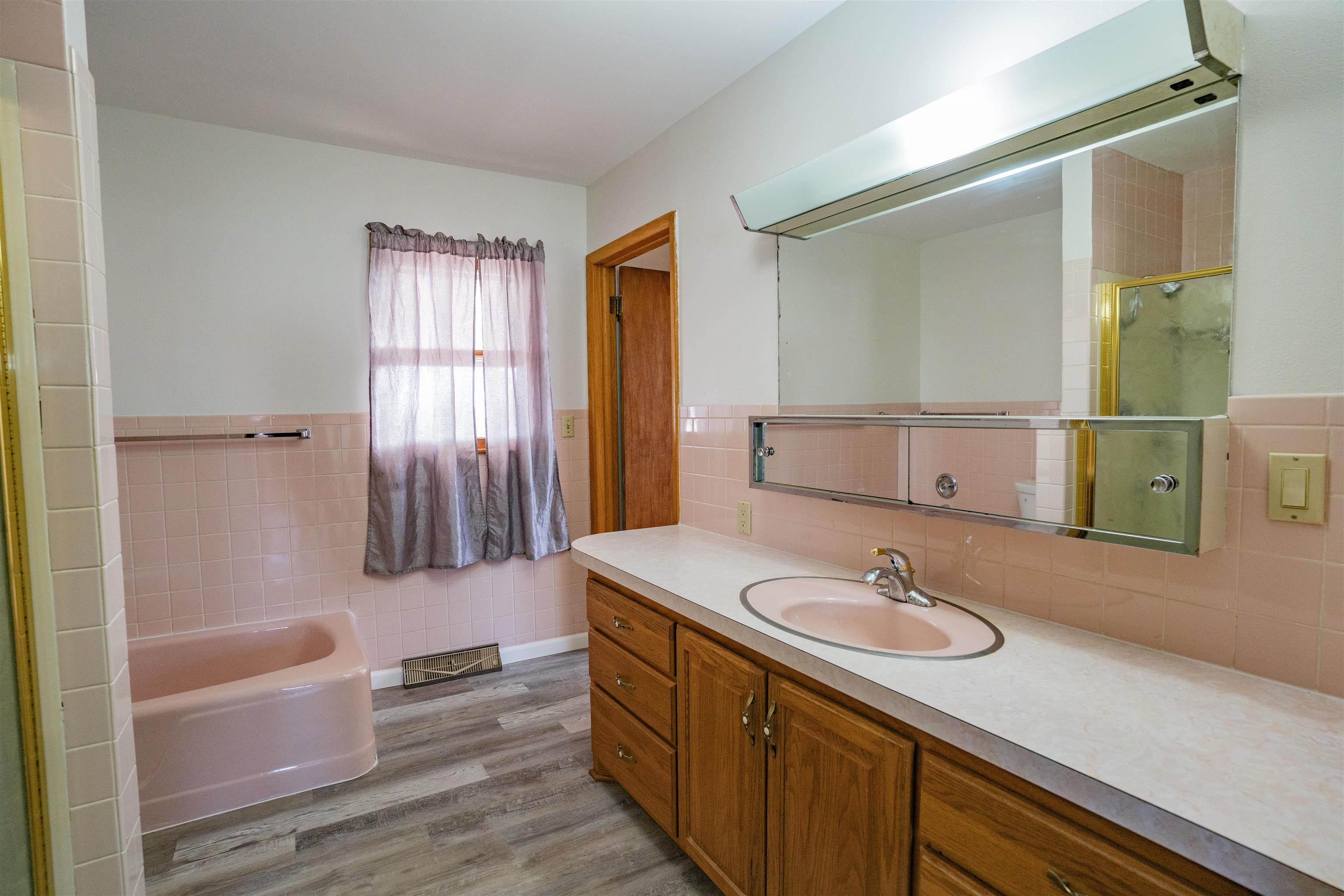 22584 2100 Rd Property Photo 17