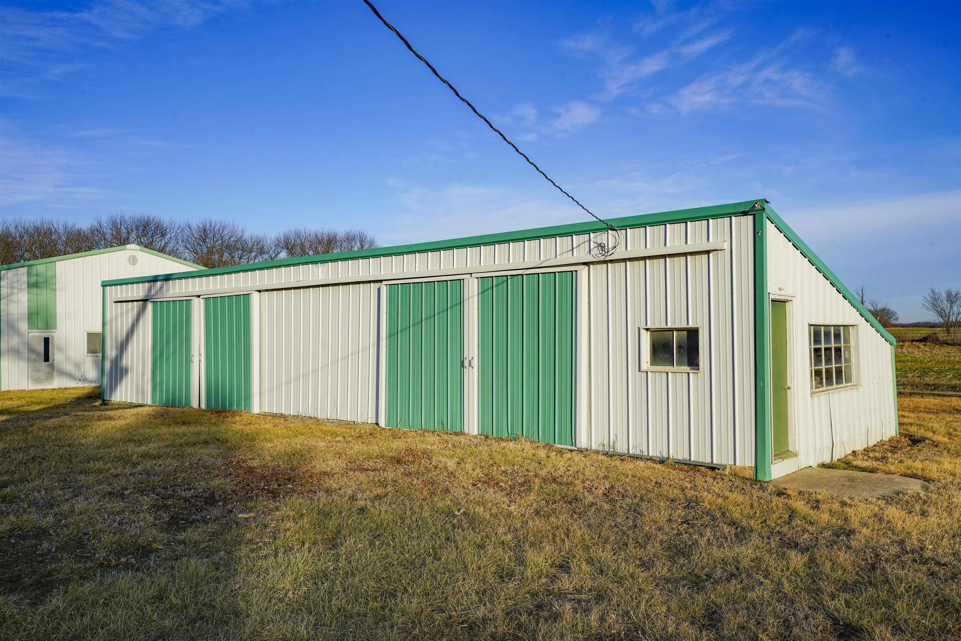 22584 2100 Rd Property Photo 27