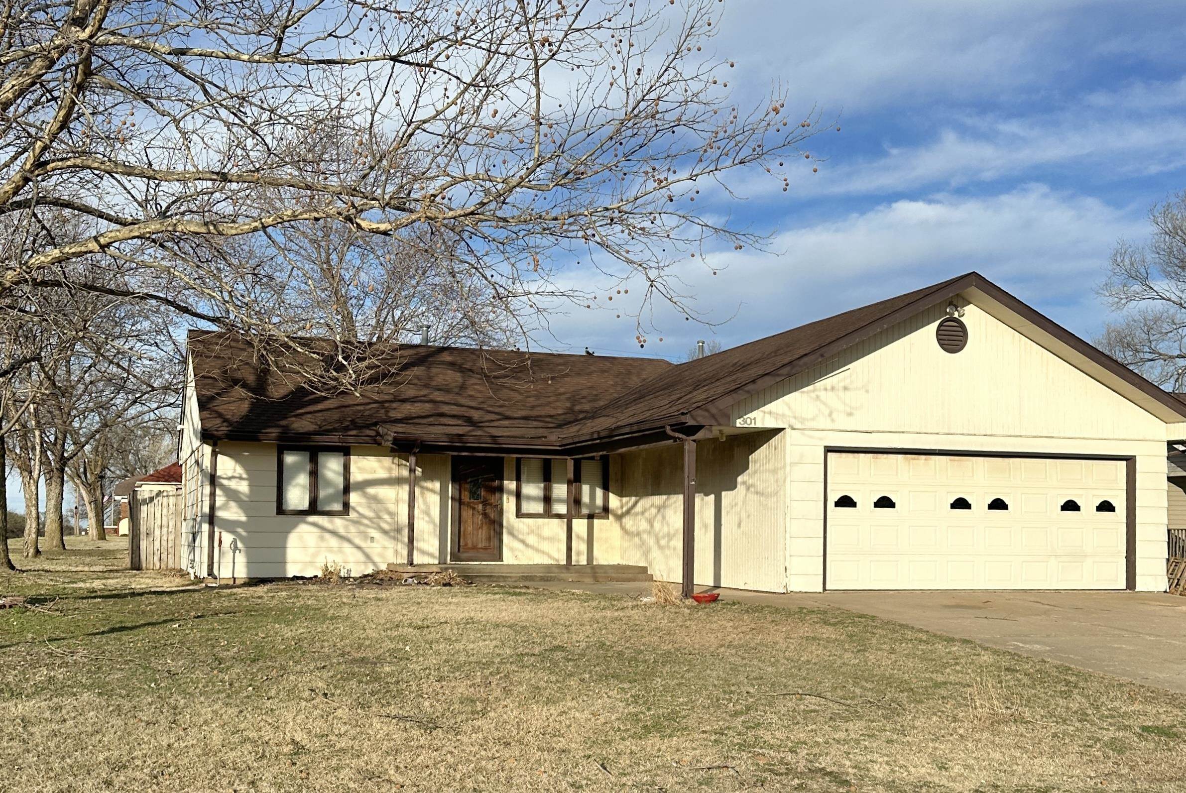 301 N Grant Property Photo