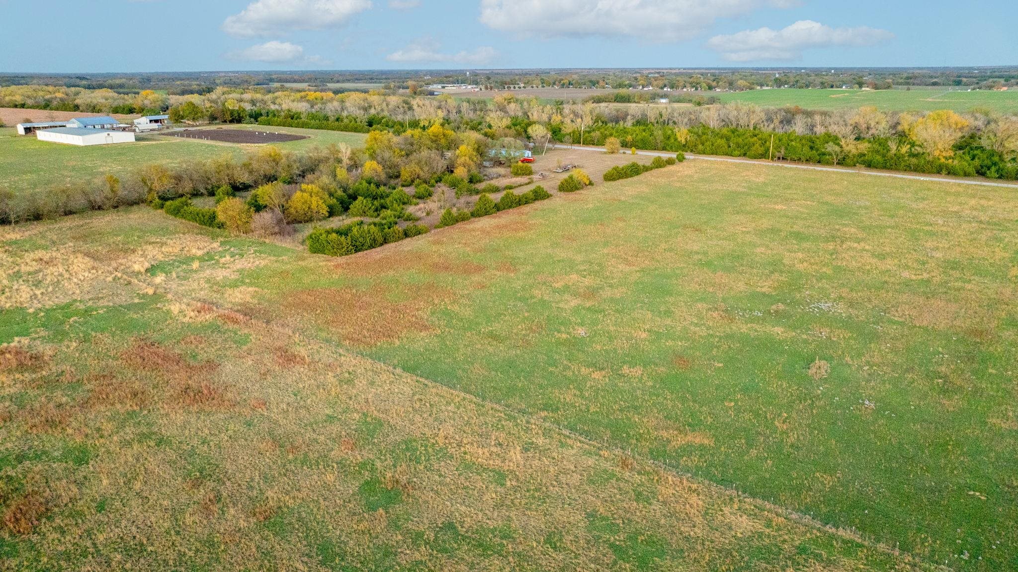 Tract Tract A Sw Adams Rd Property Photo