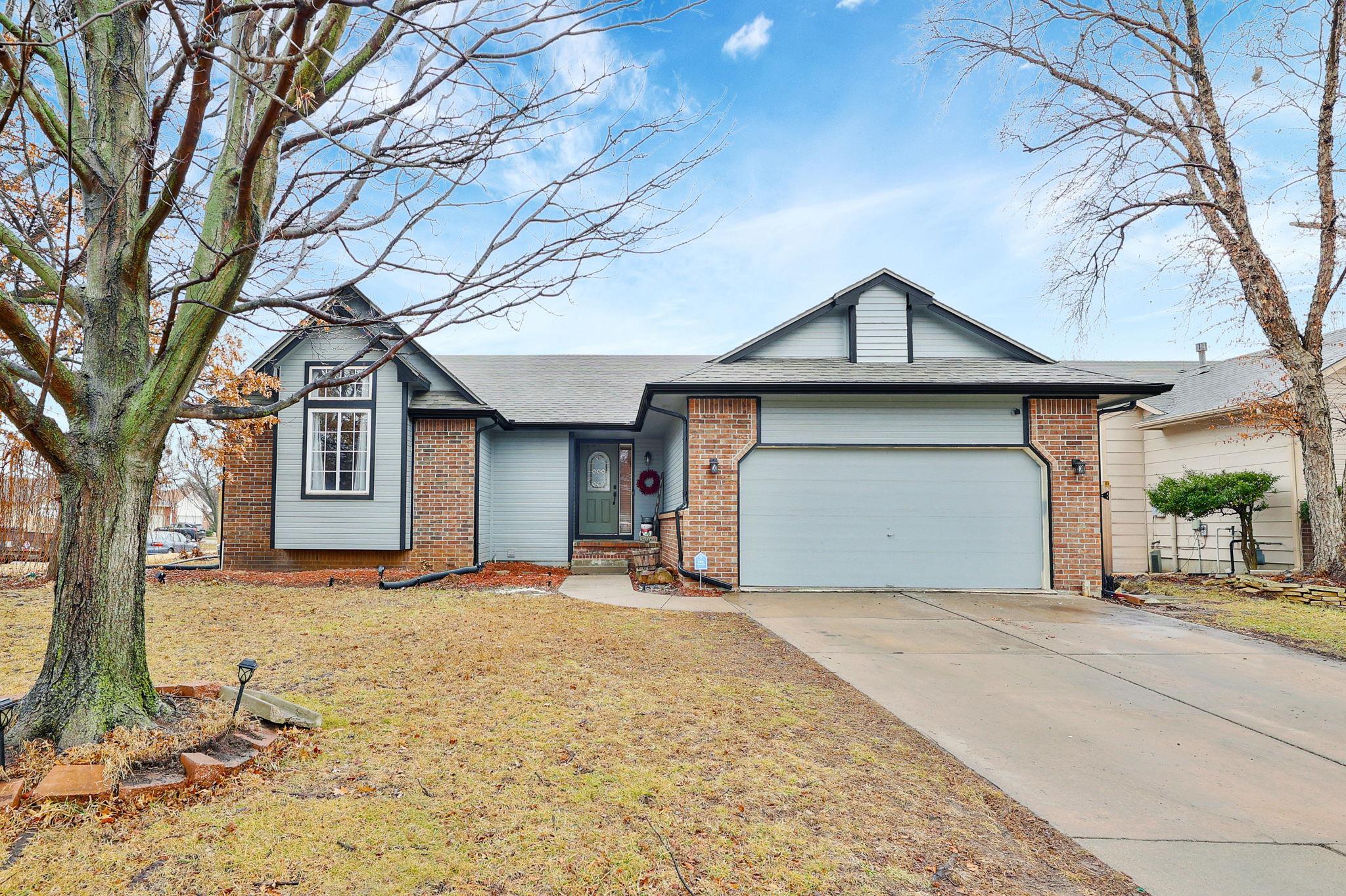 3733 Whispering Brook Ct Property Photo 1