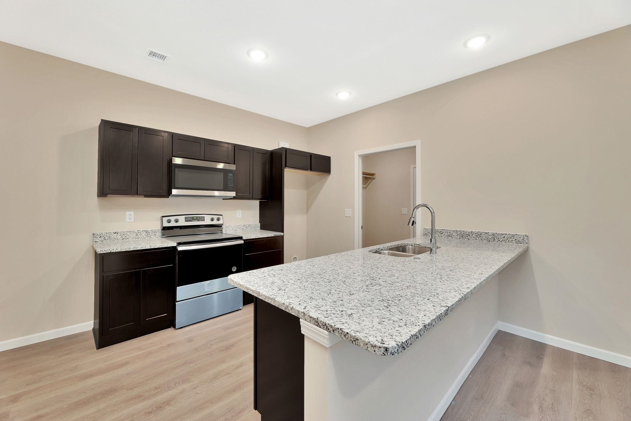 341 N Joann Property Photo 10