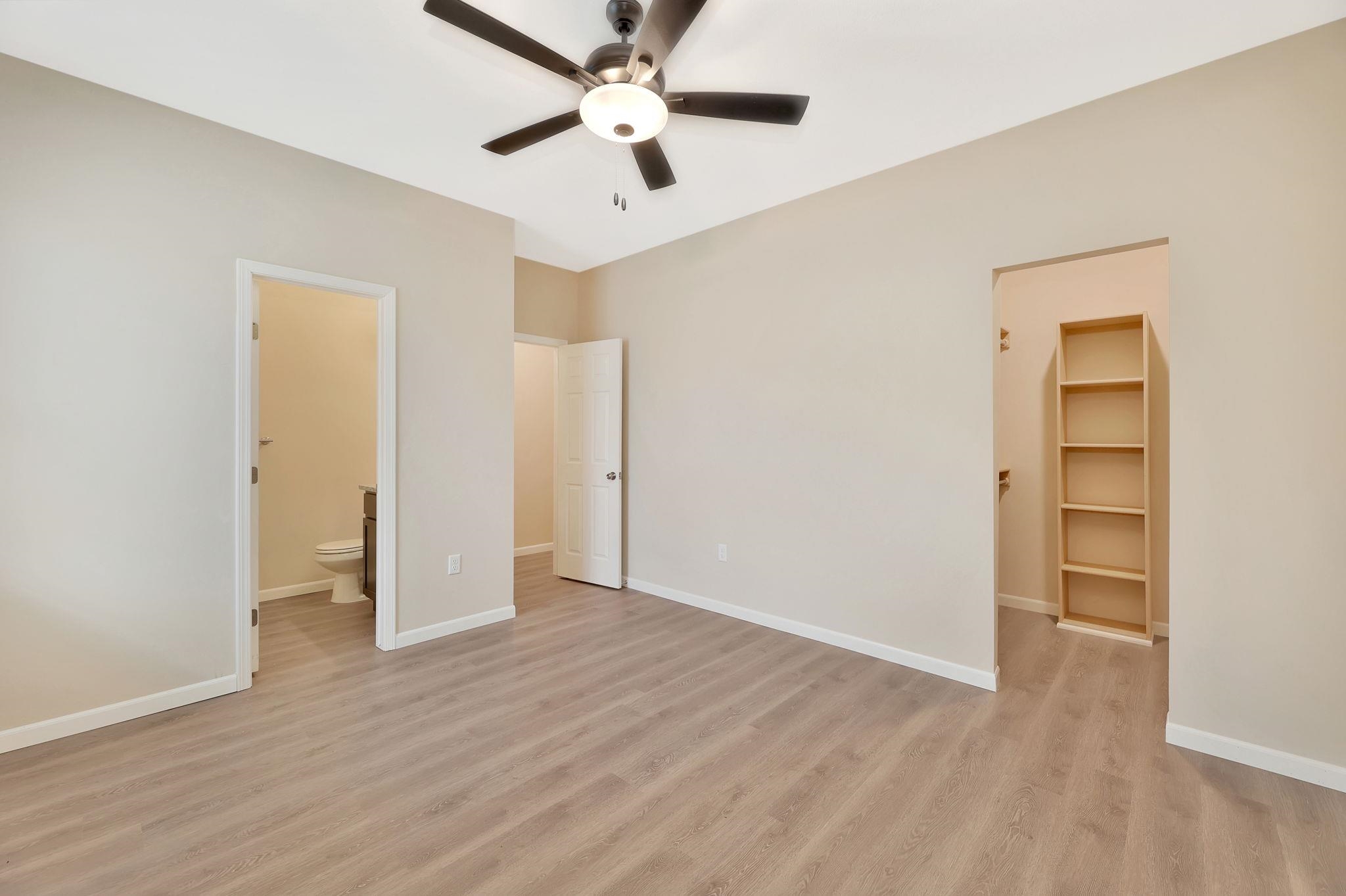 341 N Joann Property Photo 13