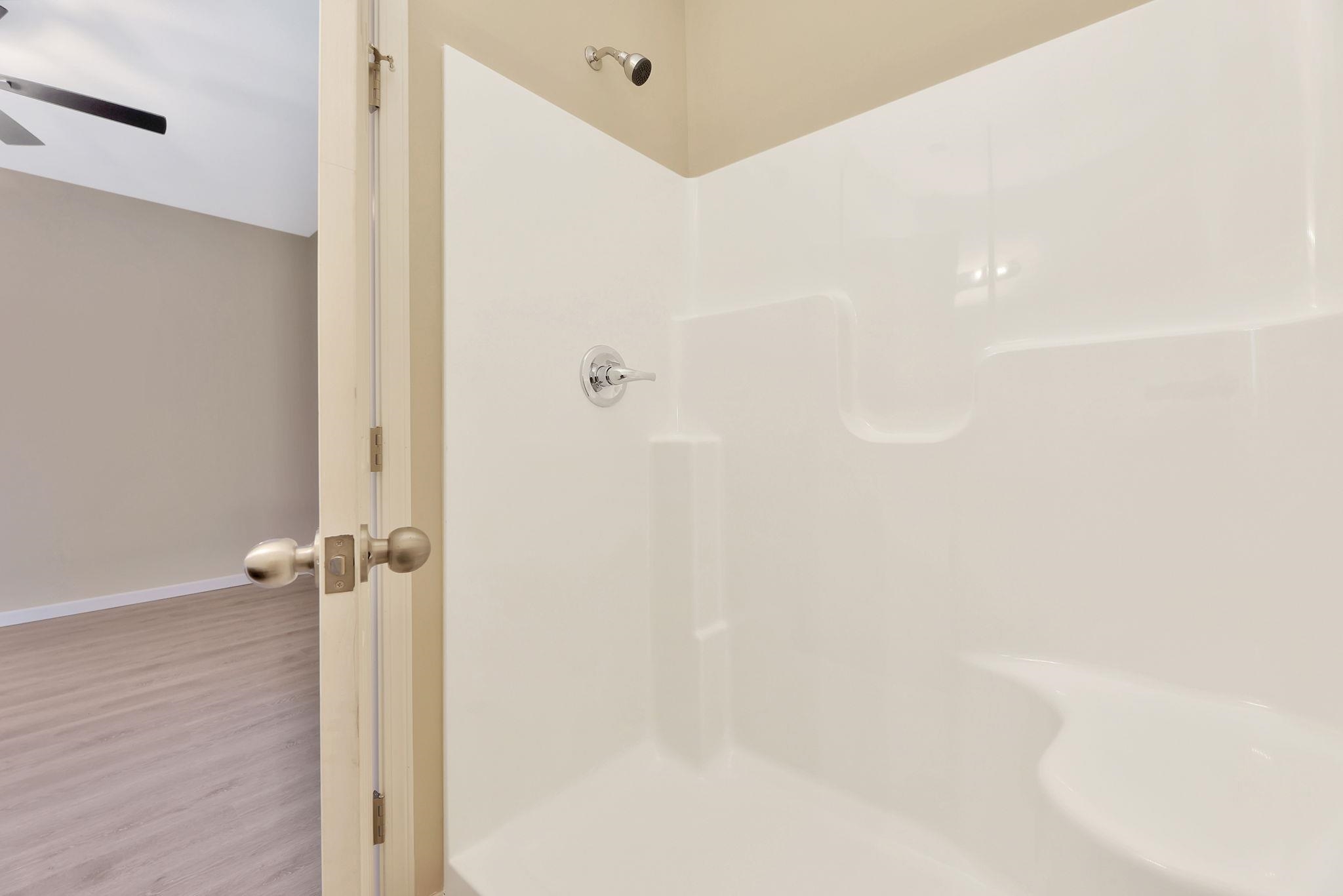 341 N Joann Property Photo 17