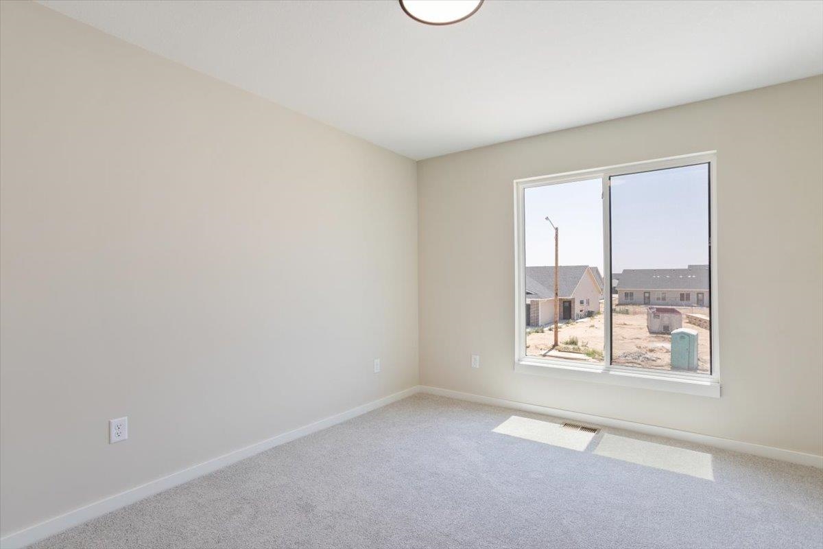 12353-12355 W Blanford St Property Photo 11