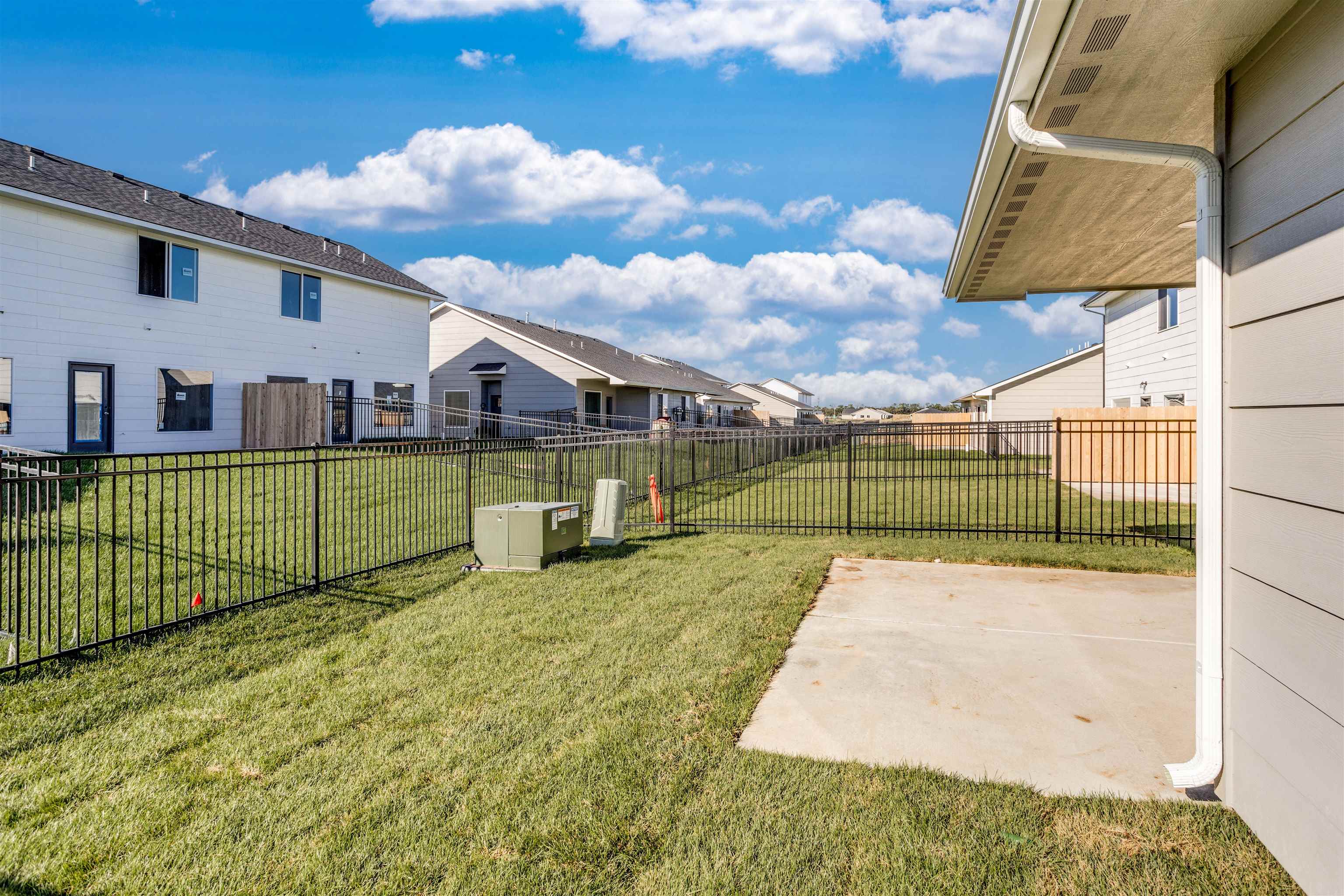 12467 W Fennec St Property Photo 17