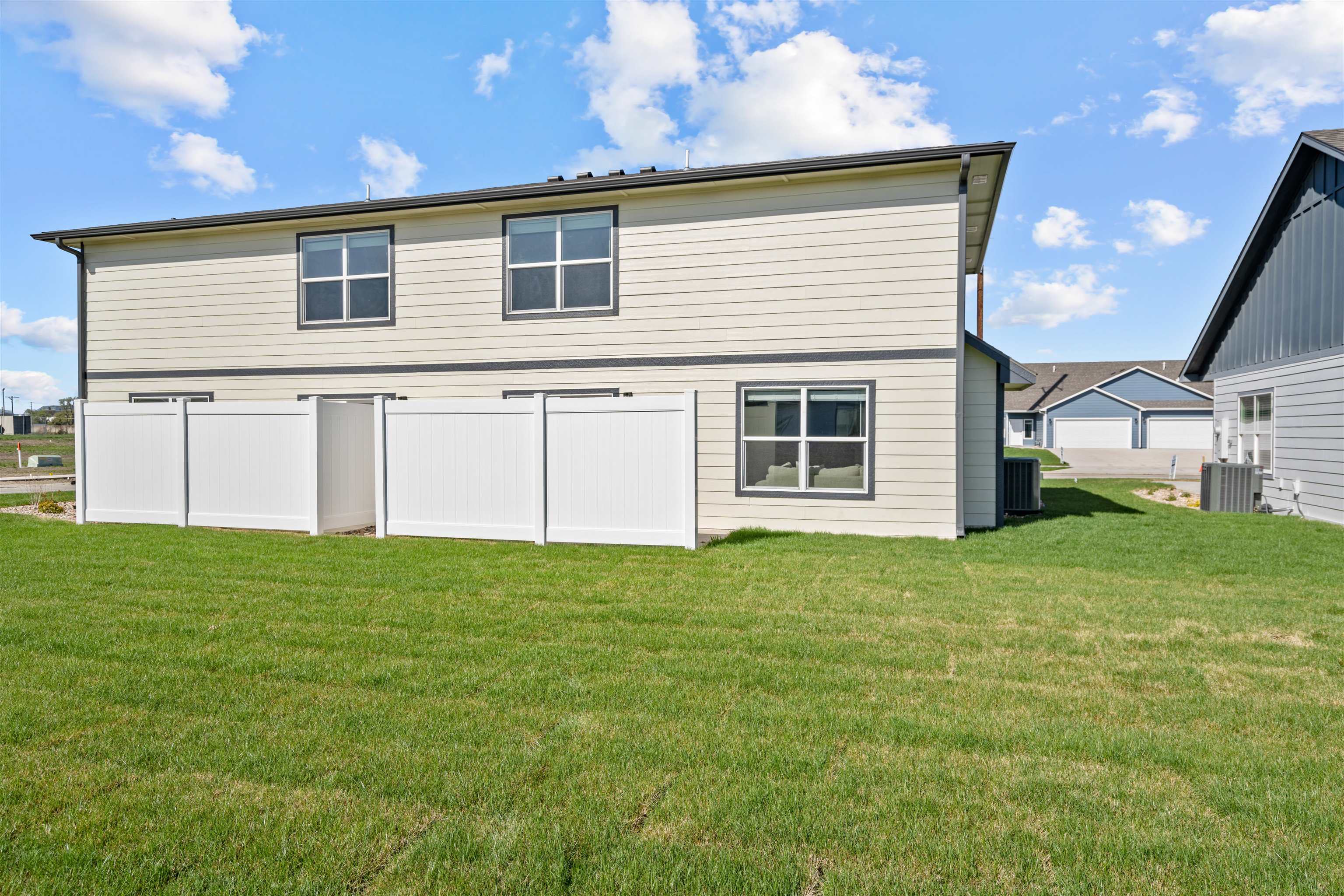 2759 Tim Rogers Ln Property Photo 4
