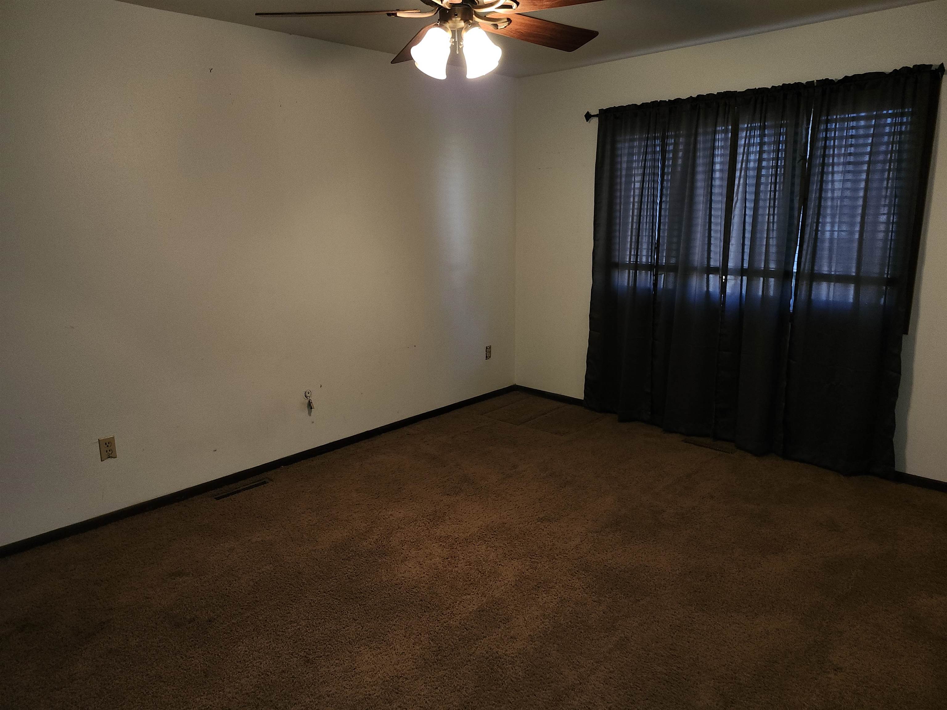 9314 E Bedell St Property Photo 12