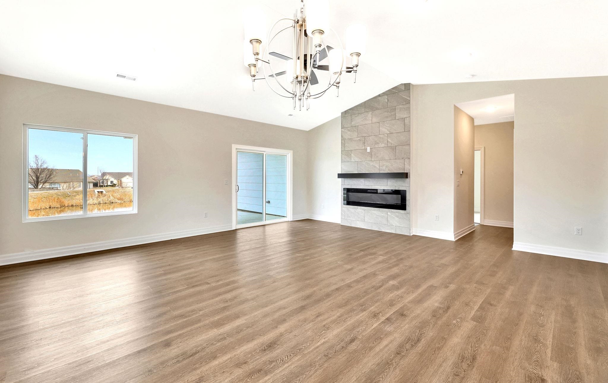 10012 E Annabelle Cir Property Photo 5