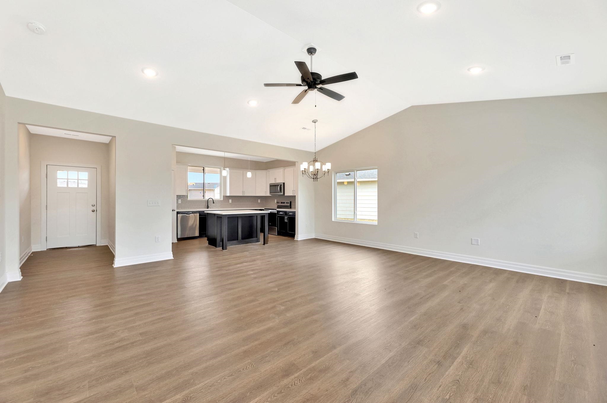 10012 E Annabelle Cir Property Photo 6