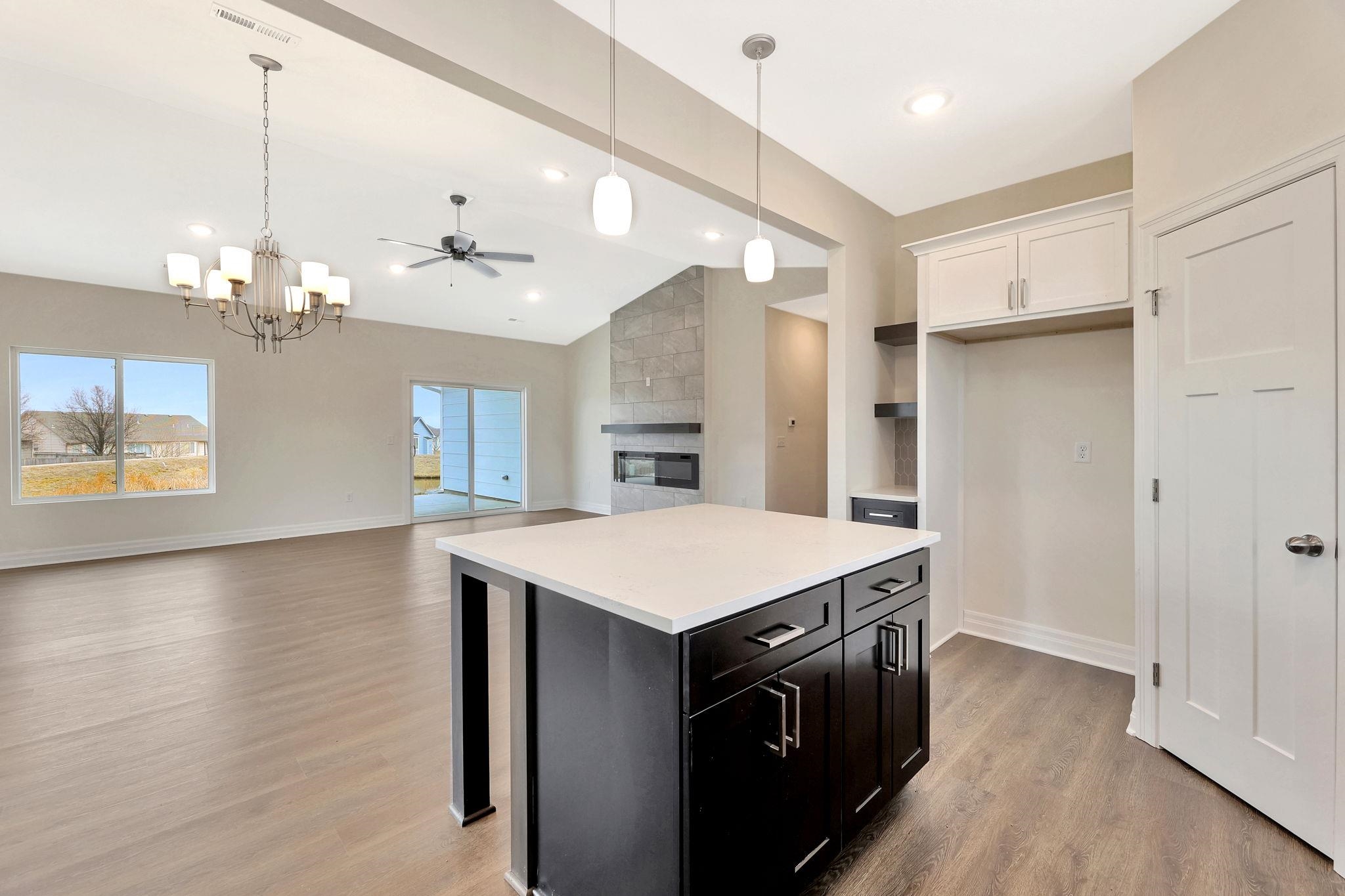 10012 E Annabelle Cir Property Photo 10