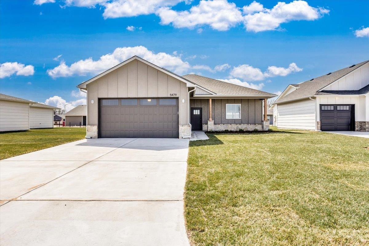 5479 Briskbay St. Property Photo 1