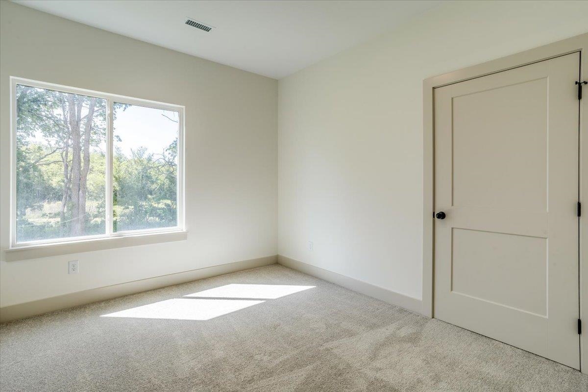 5551 Wandering Way Property Photo 22