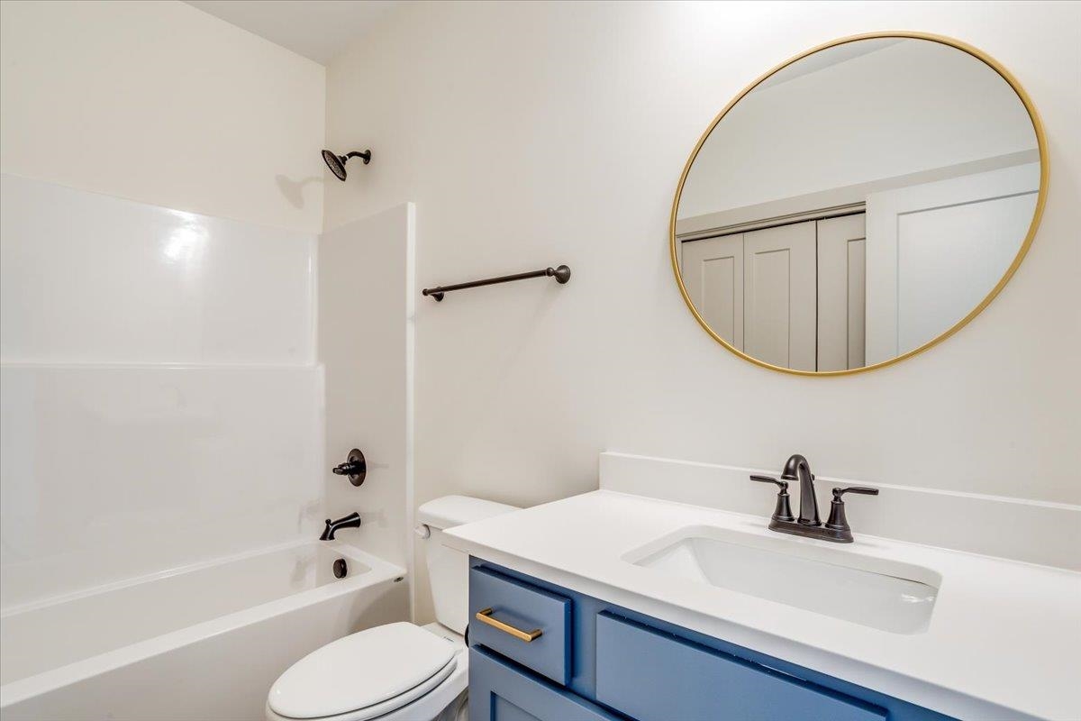 5551 Wandering Way Property Photo 26