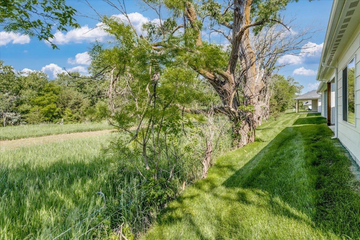 5551 Wandering Way Property Photo 28