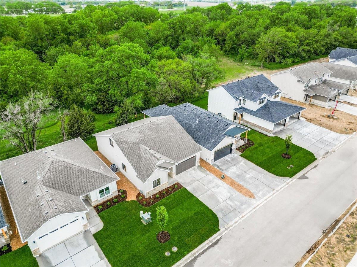 5553 Wandering Way Property Photo 31