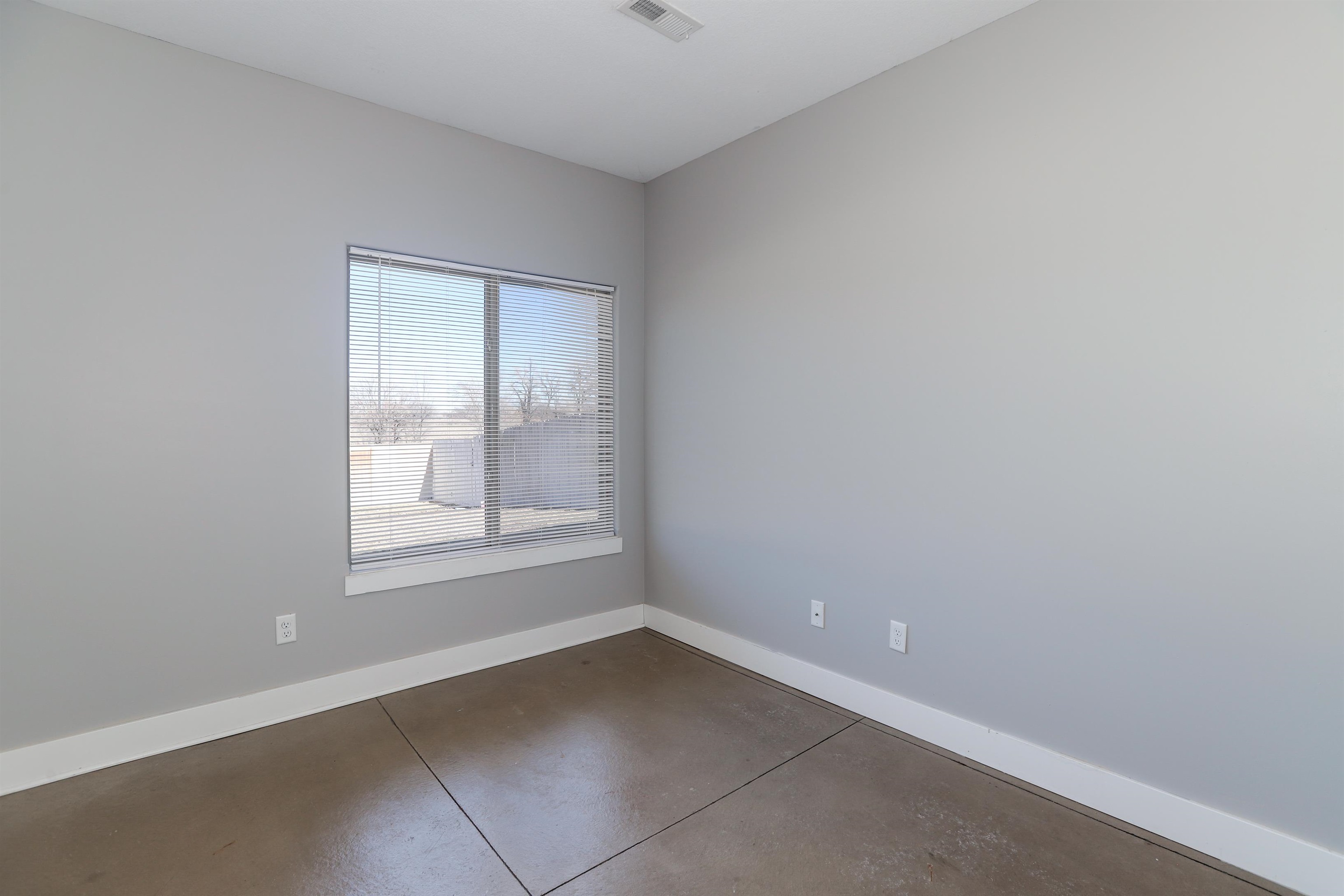 3319-3321 E Aster St Property Photo 18