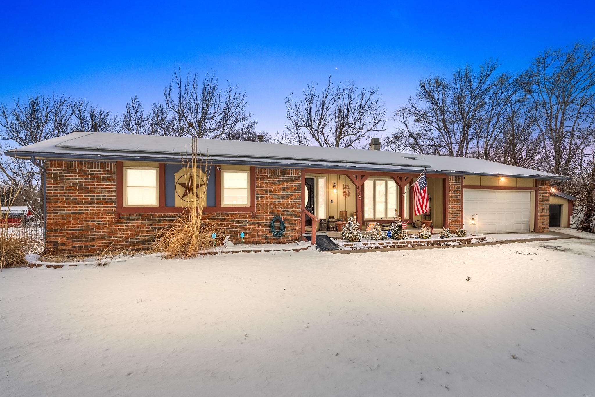 Aurora Park Real Estate Listings Main Image