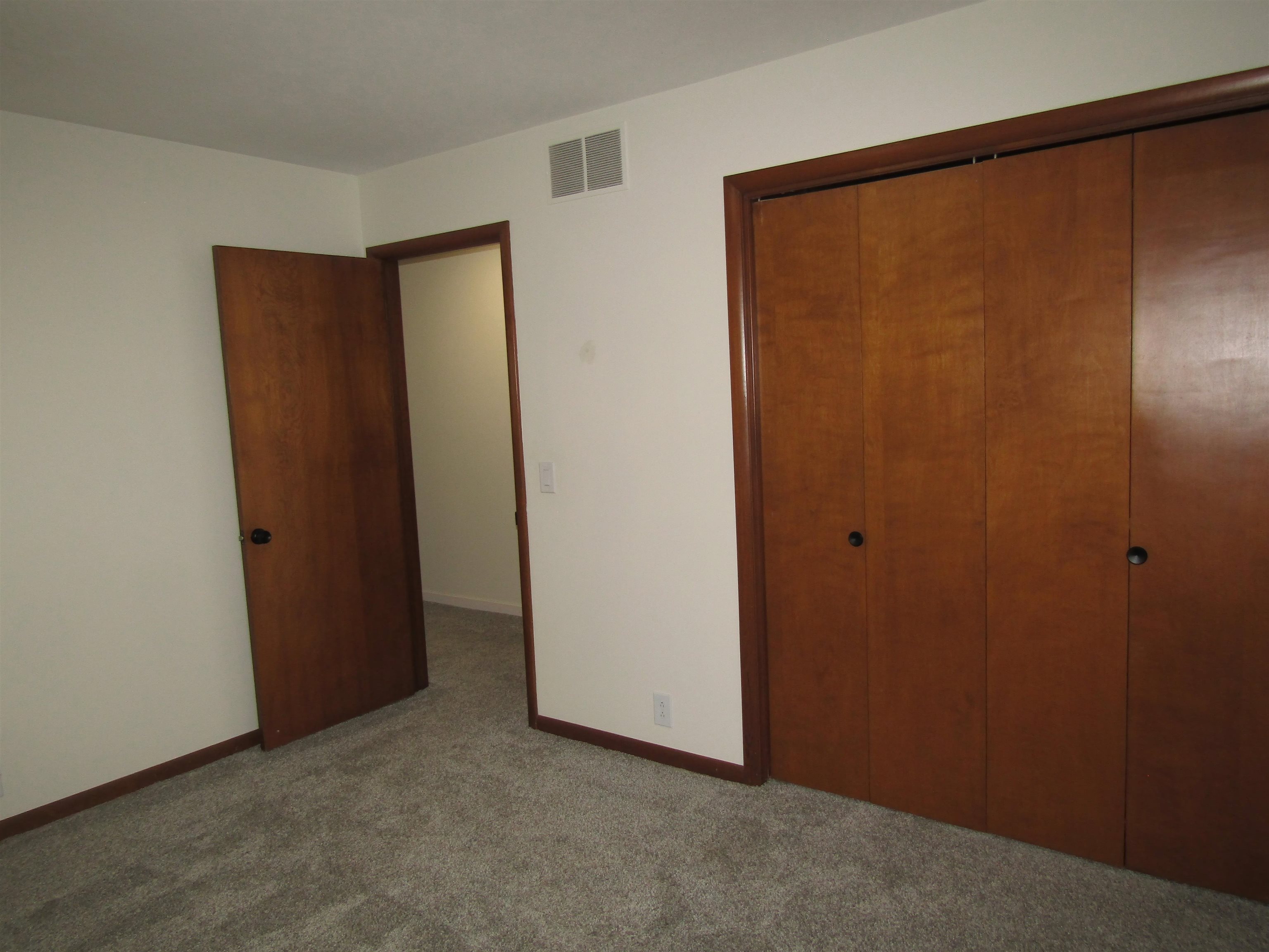 681 Starlight Dr Property Photo 15