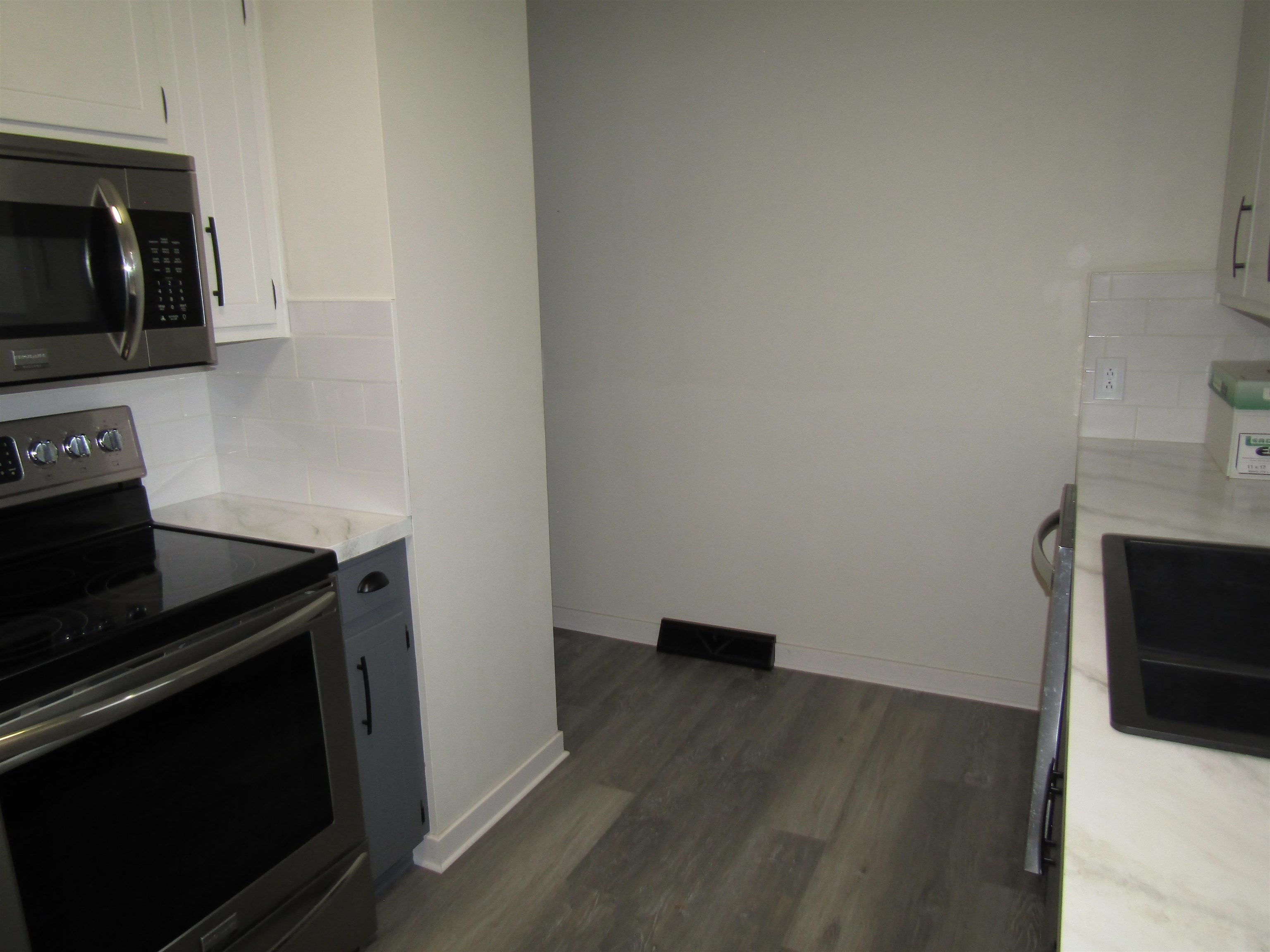 681 Starlight Dr Property Photo 20