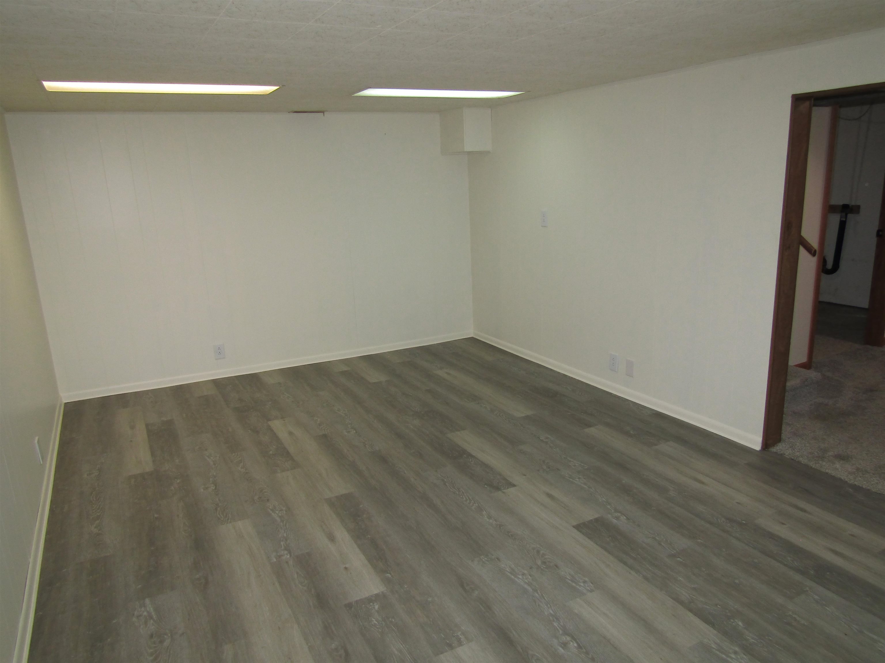 681 Starlight Dr Property Photo 27