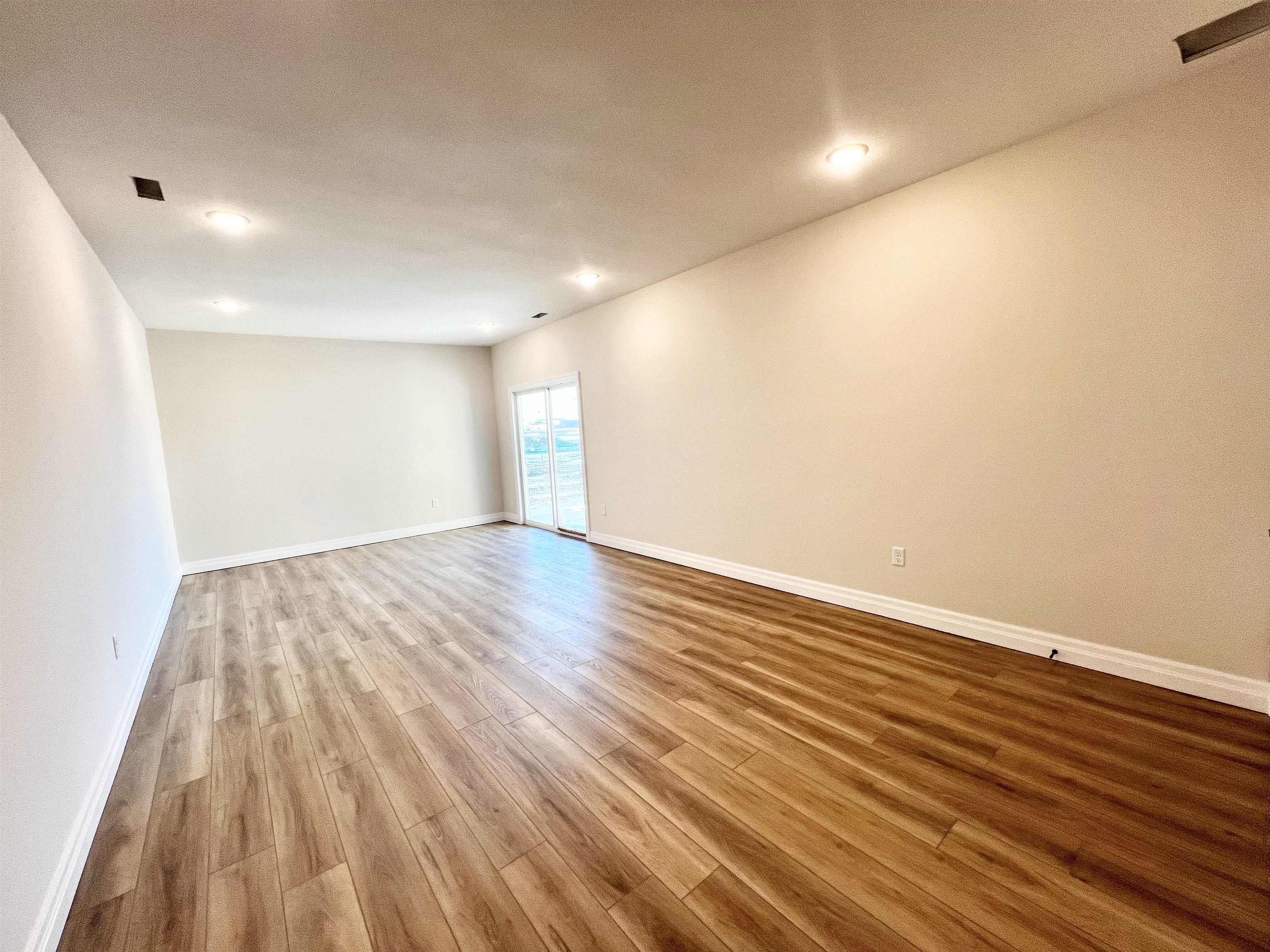 5456 N Toben Ct Property Photo 9